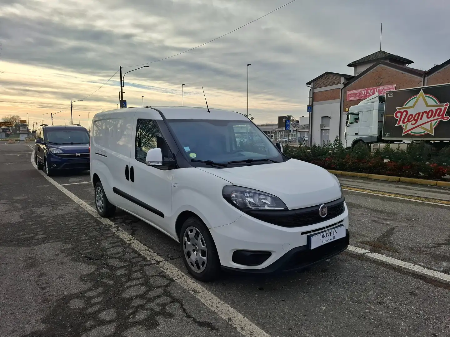 Fiat Doblo MAXI 1.6 MJT 105CV PL-TN LOUNGE 3 POSTI Wit - 1