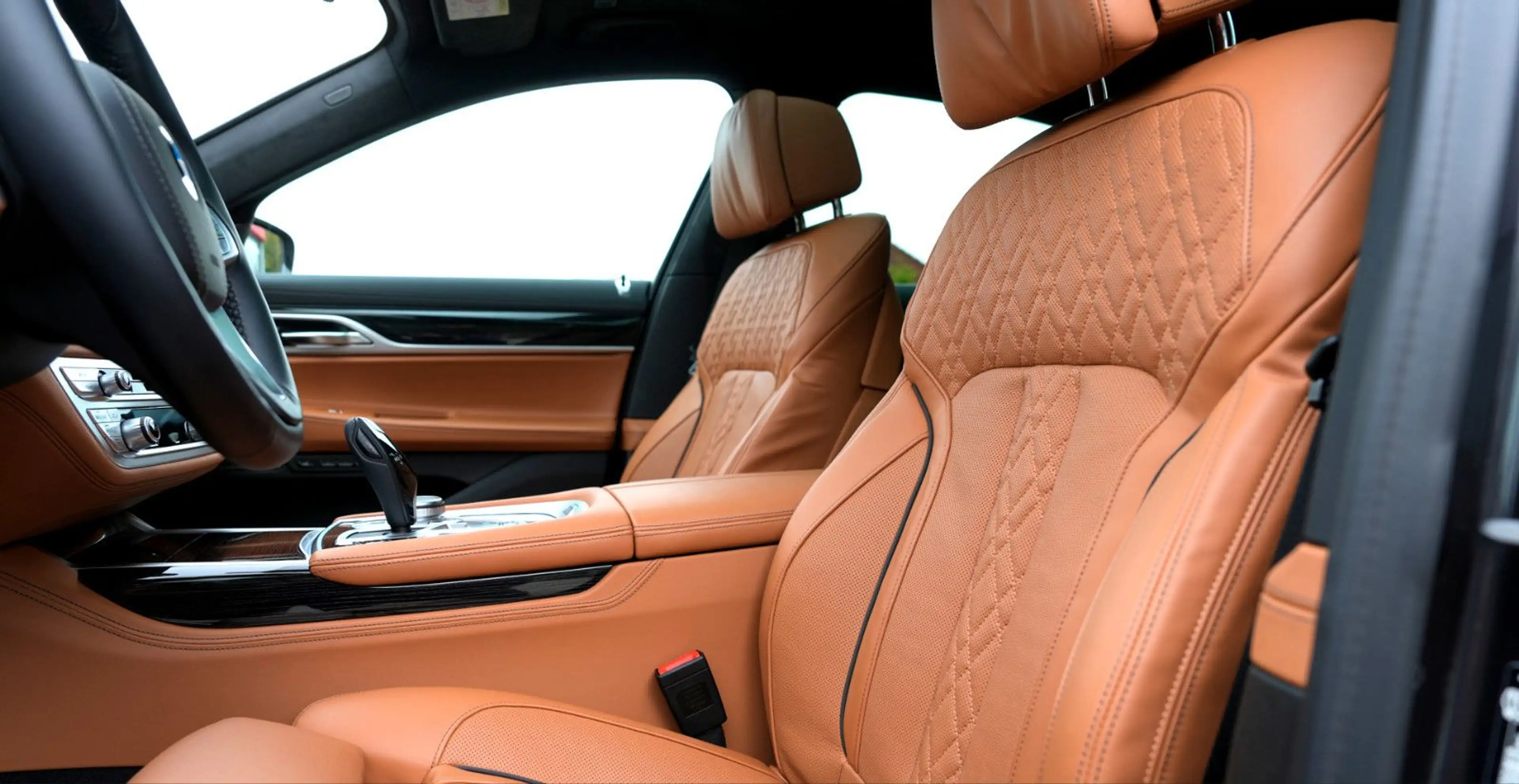 BMW 730 d°Alpina B7 Optik°Voll°Nappa°Laser°el.AHK — photo 12