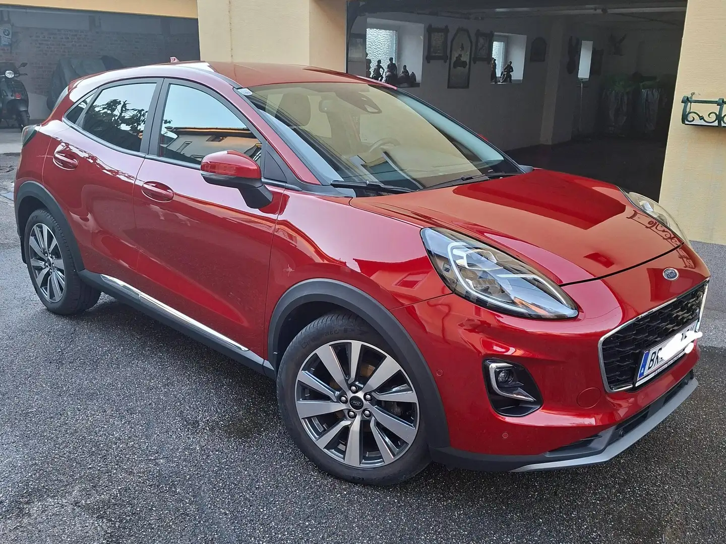 Ford Puma Puma 1,0 EcoBoost Hybrid Titanium X Aut. Titanium X Rot - 1