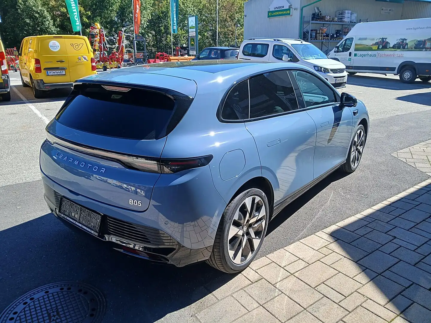 Leapmotor B05 67,1kWh Design Pro Max Blau - 2