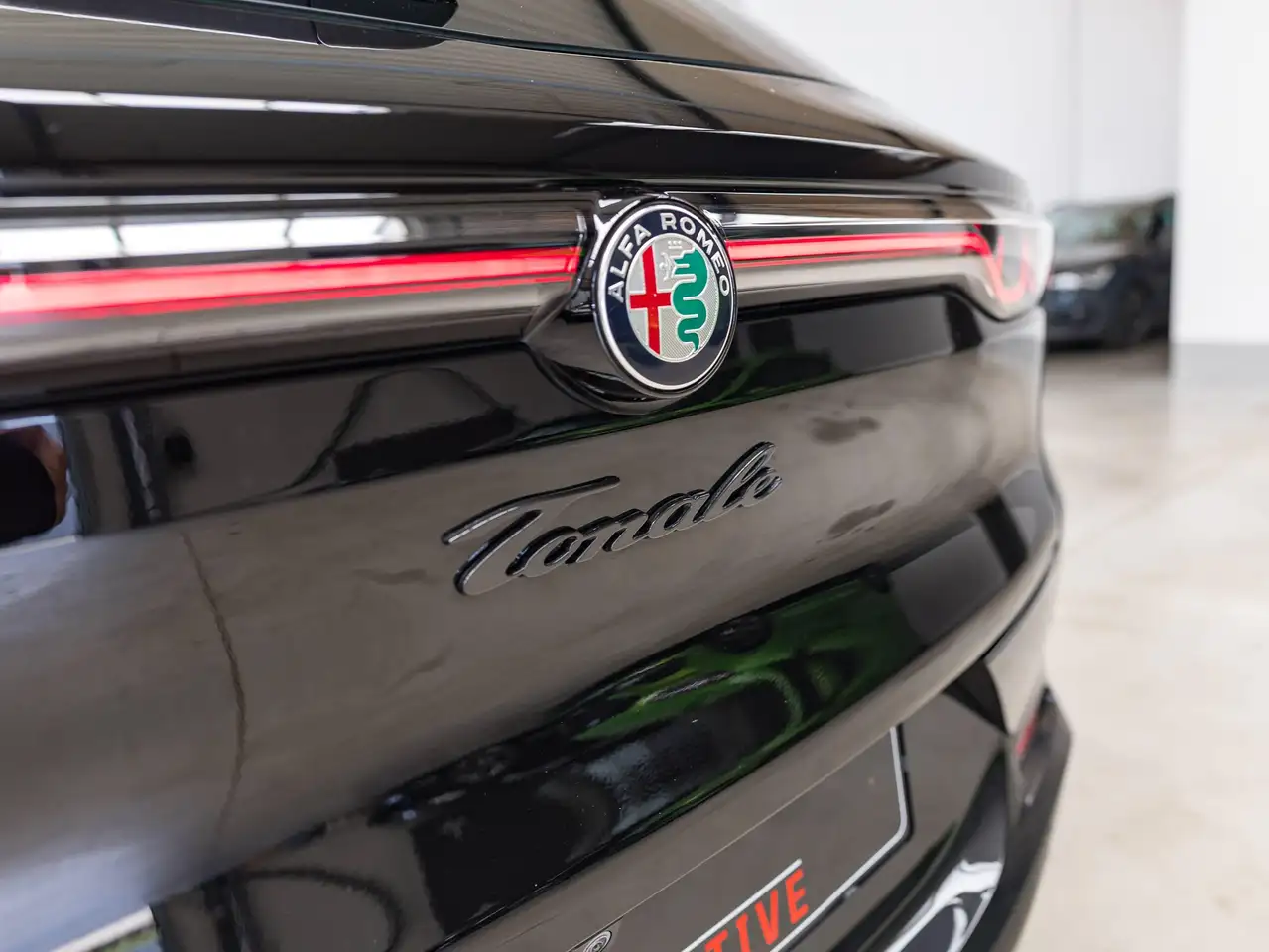 Alfa Romeo Tonale 2023 — фото 12