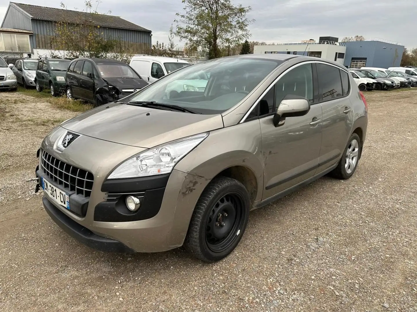 Peugeot 3008 3008 1.6 HDi 16V 112ch FAP Active Beige - 1