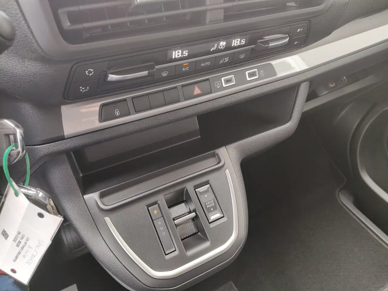 Citroen Spacetourer Business XL 9 POSTI 2.2 DIESEL 180 CV EAT8 PREZZO REALE IVA COMRPESA 16