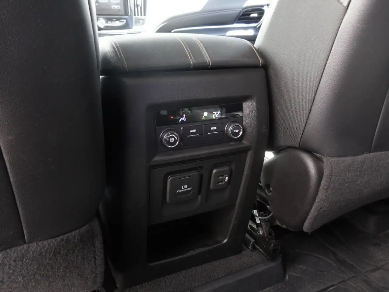 Chevrolet Traverse снимка Chevrolet Traverse
