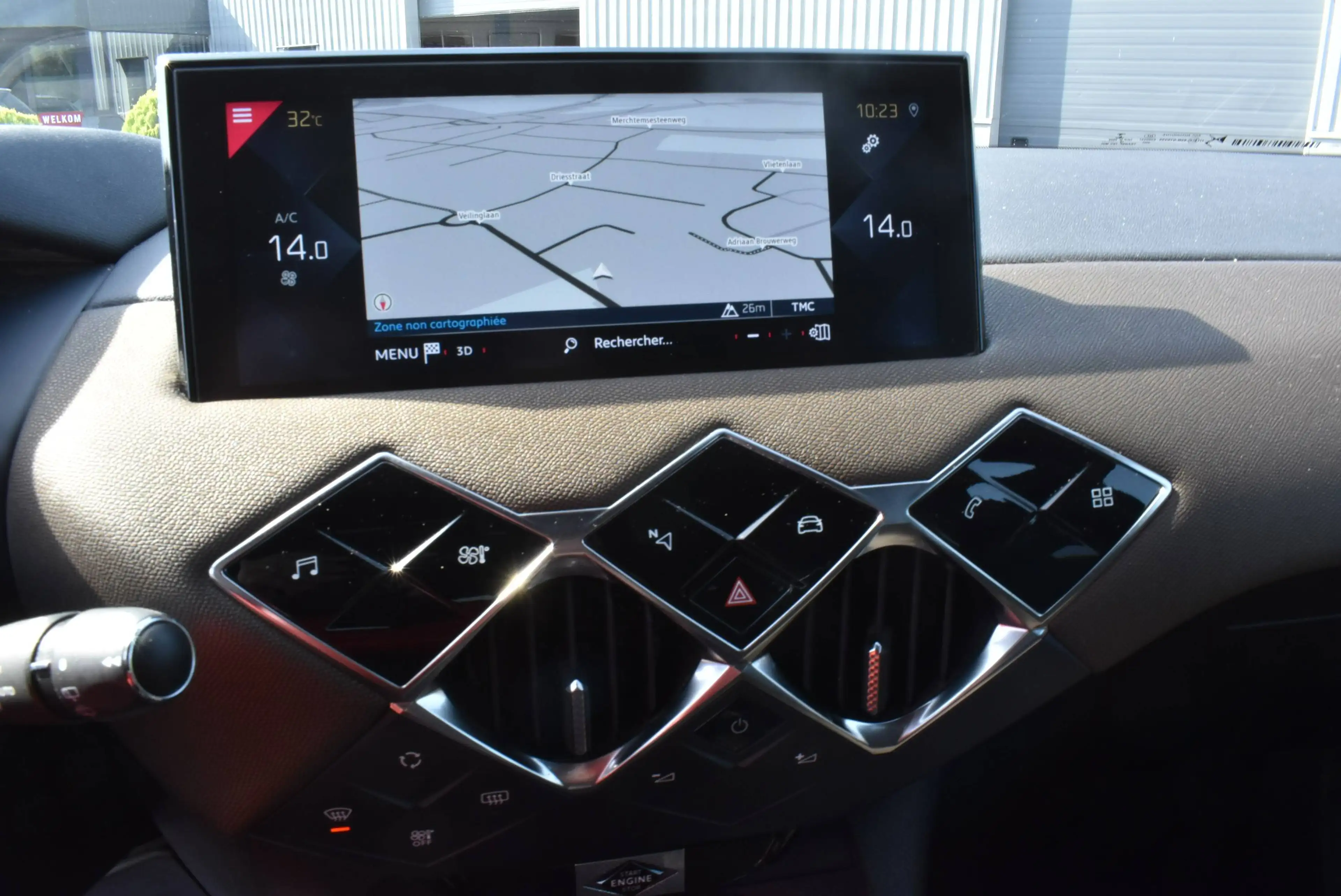 DS Automobiles DS 3 Crossback 1.2i So Chic GPS/Airco/Full Led ***12M GARANTIE*** — photo 10