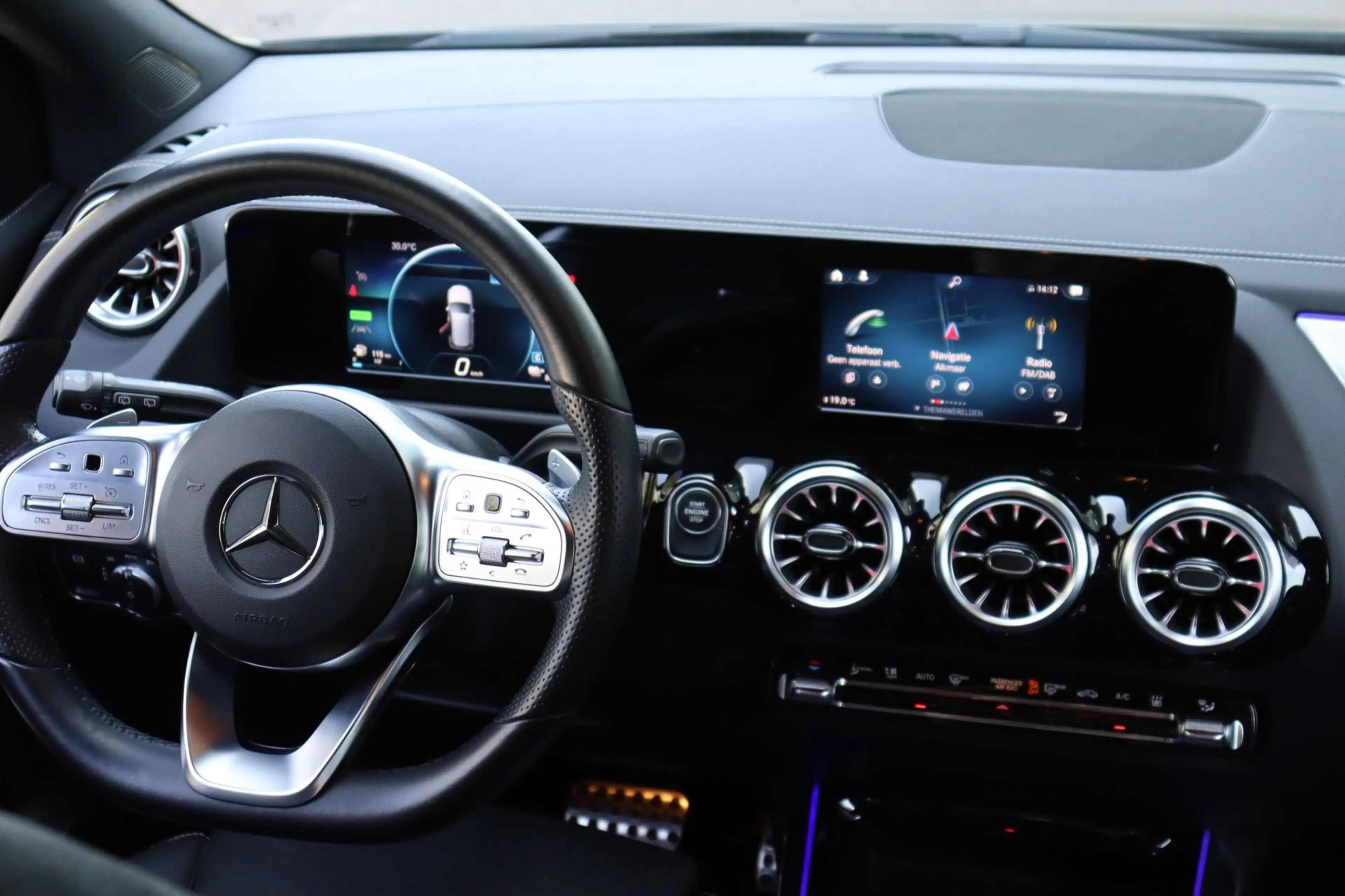 Mercedes-Benz B 250 e Premium Plus leer/alc camera — photo 15