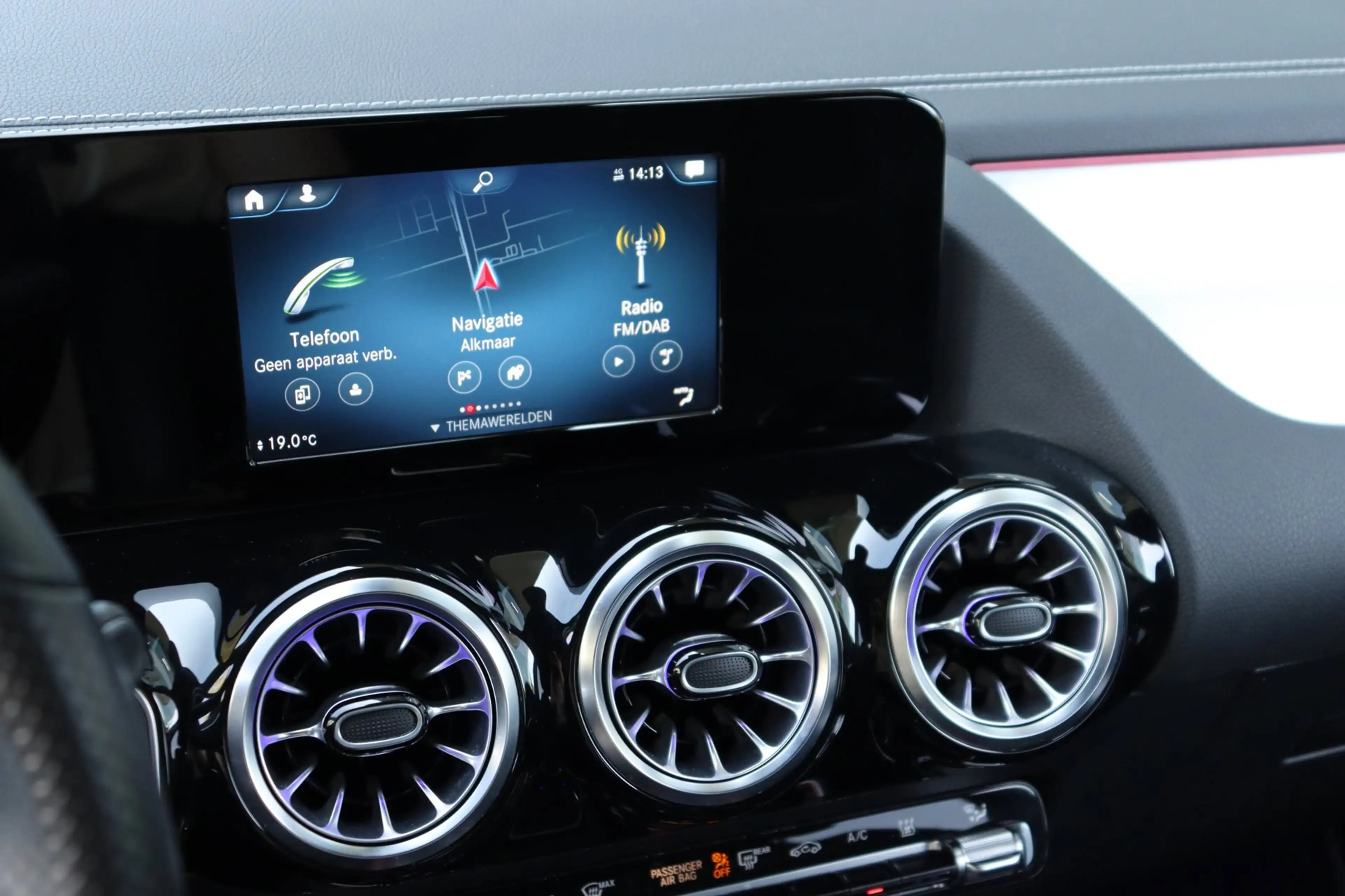 Mercedes-Benz B 250 e Premium Plus leer/alc camera — photo 19