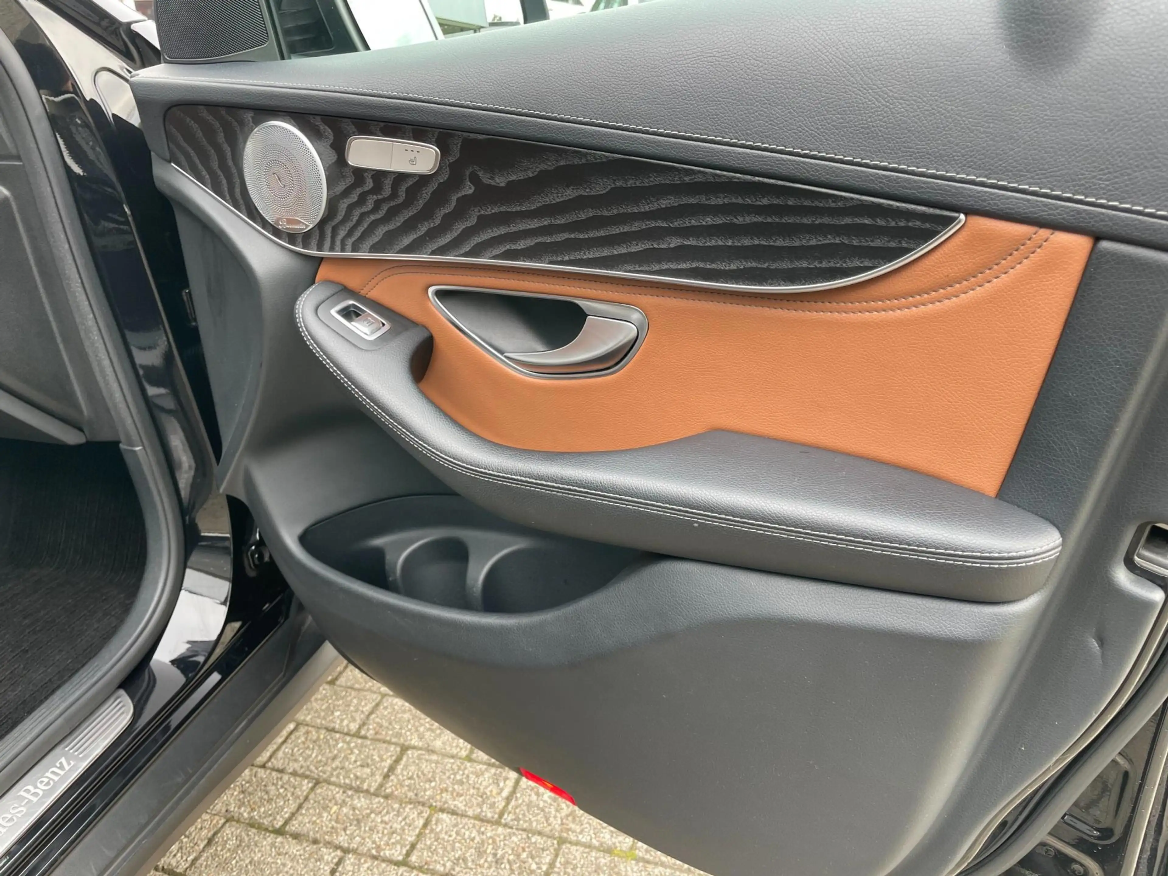 Mercedes-Benz GLC 250 Coupé 4MATIC / AMG / 360CAM / TREKHAAK / ILS — photo 40