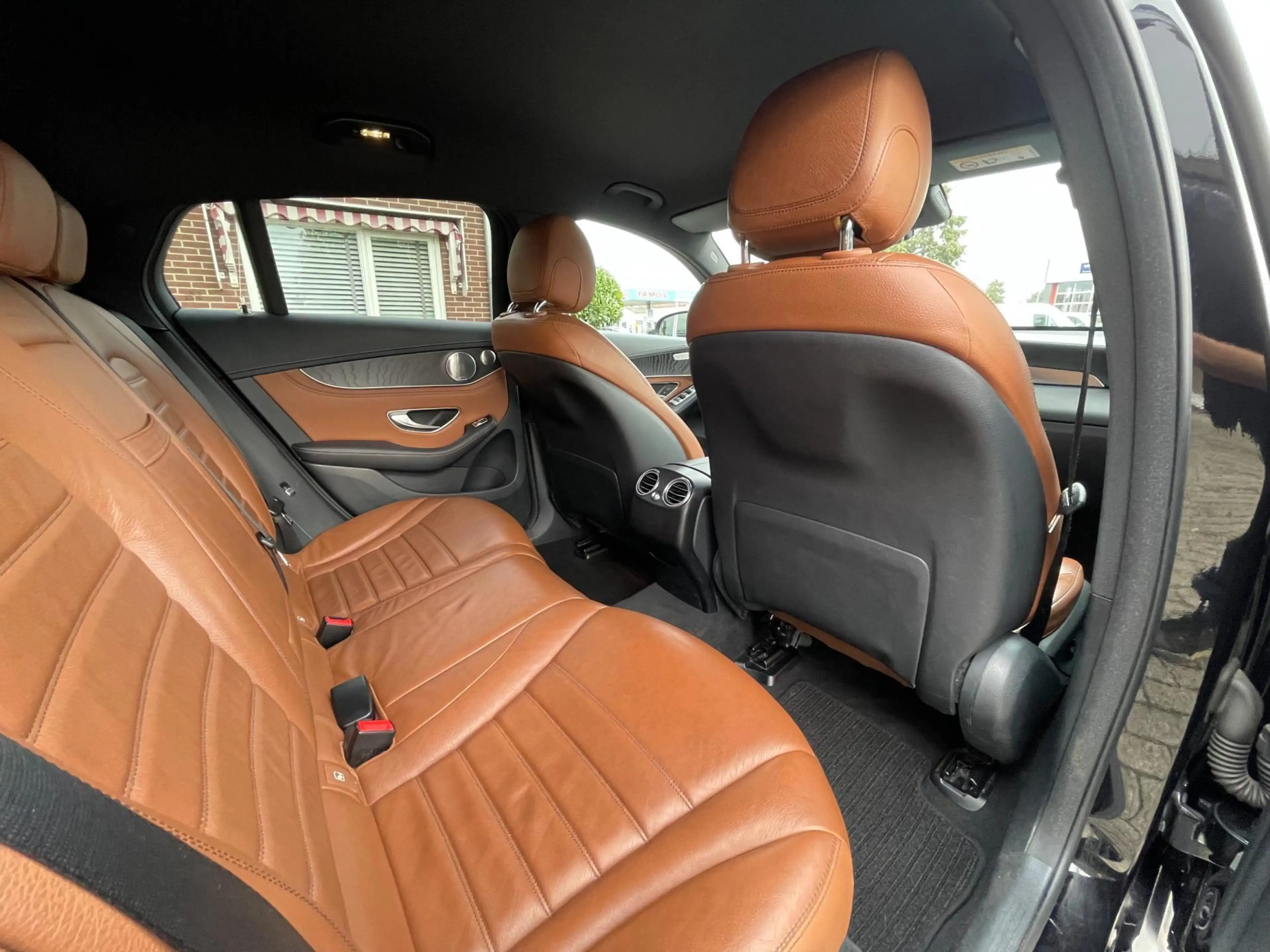 Mercedes-Benz GLC 250 Coupé 4MATIC / AMG / 360CAM / TREKHAAK / ILS — photo 35