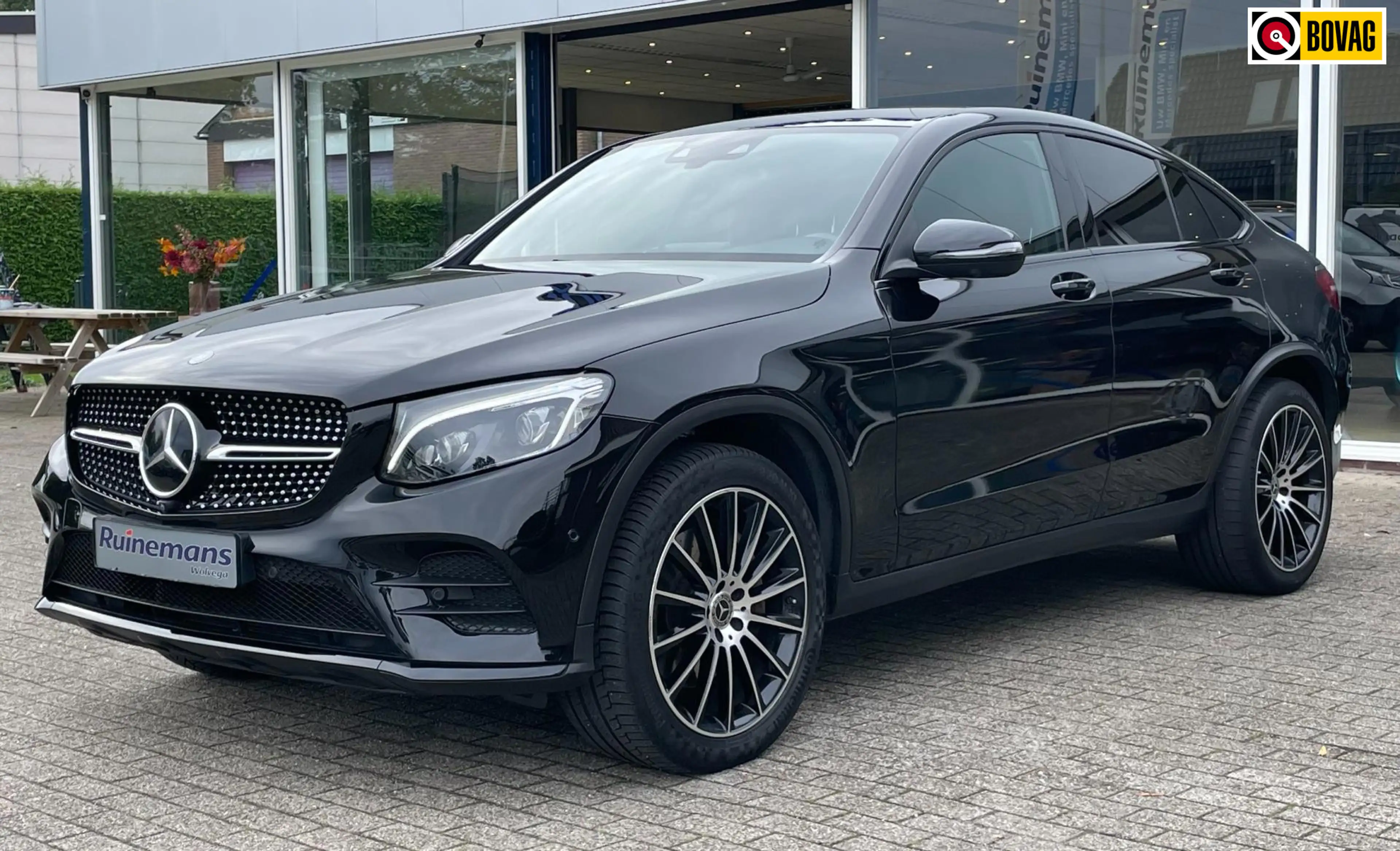 Mercedes-Benz GLC 250 Coupé 4MATIC / AMG / 360CAM / TREKHAAK / ILS