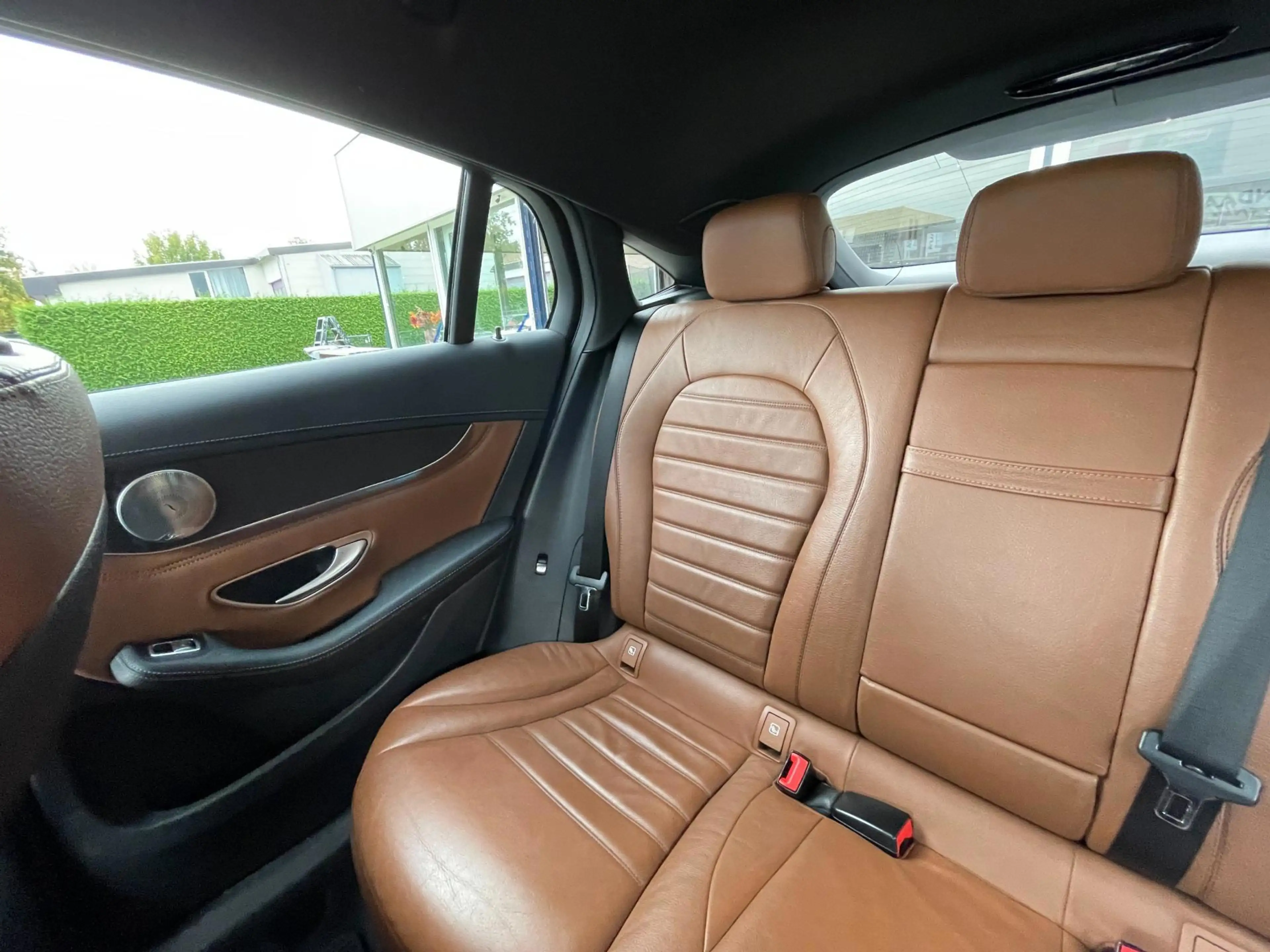 Mercedes-Benz GLC 250 Coupé 4MATIC / AMG / 360CAM / TREKHAAK / ILS — photo 45
