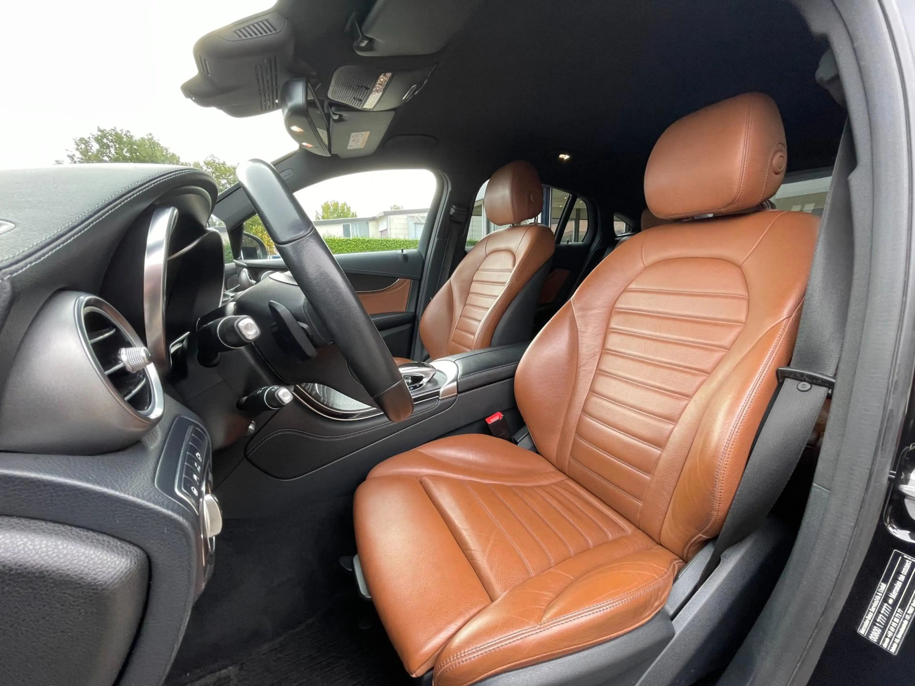 Mercedes-Benz GLC 250 Coupé 4MATIC / AMG / 360CAM / TREKHAAK / ILS — photo 25