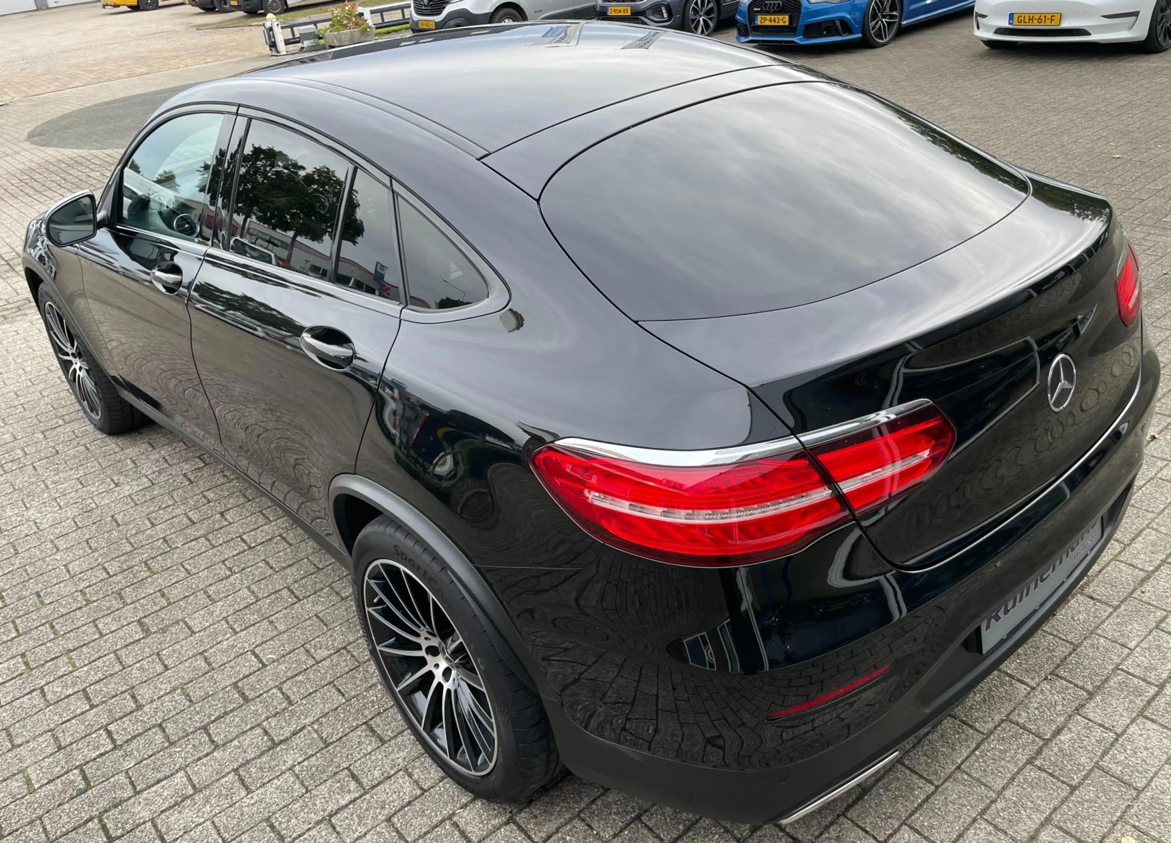 Mercedes-Benz GLC 250 Coupé 4MATIC / AMG / 360CAM / TREKHAAK / ILS — photo 17