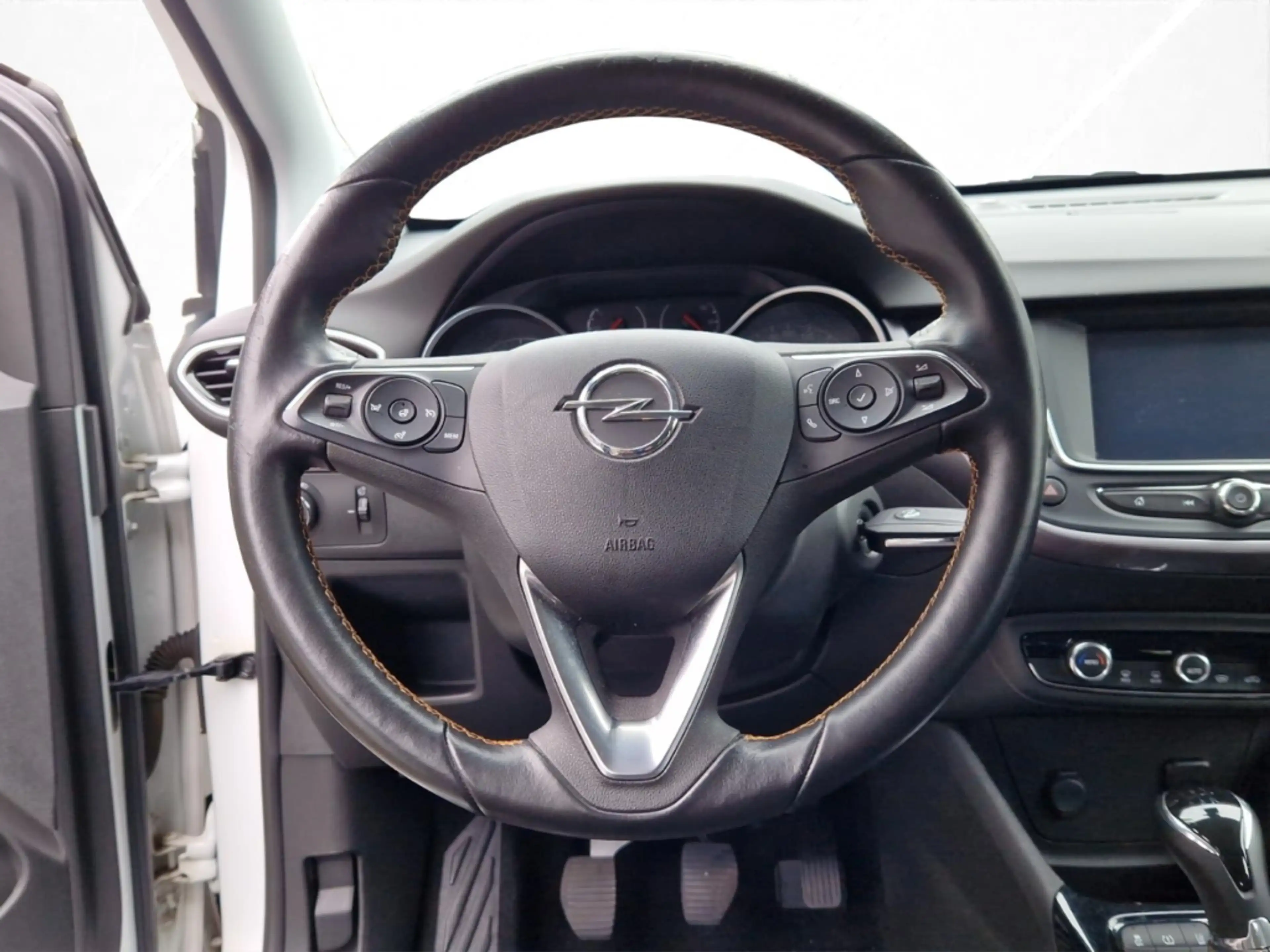 Opel Crossland X 1.2 Turbo Innovation AHK PDC SHZ Kamera LED Lenkra — photo 10
