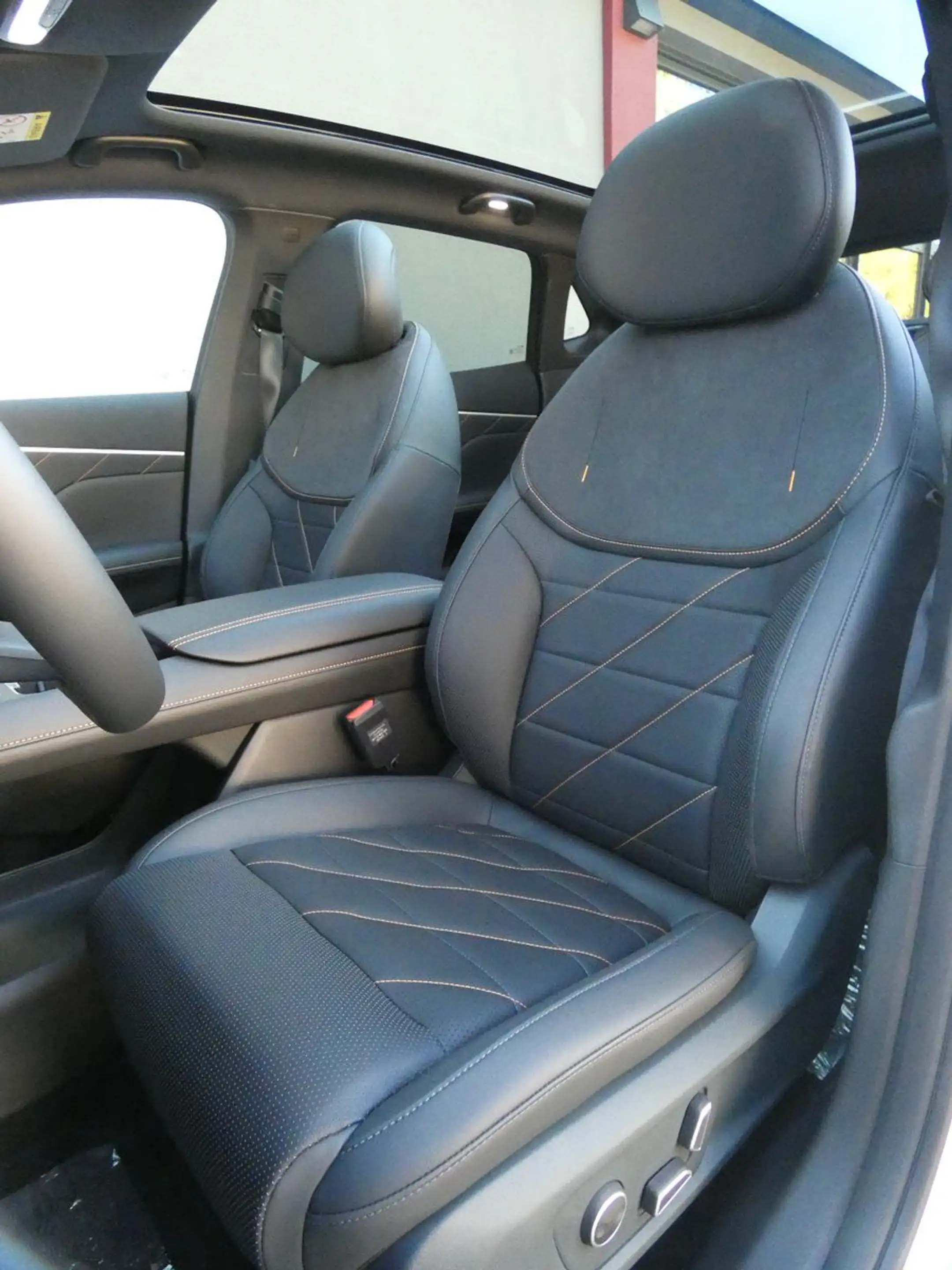 Changan Deepal S05 1.5 PHEV FWD Max/Panoramadach/18"LMF — photo 9