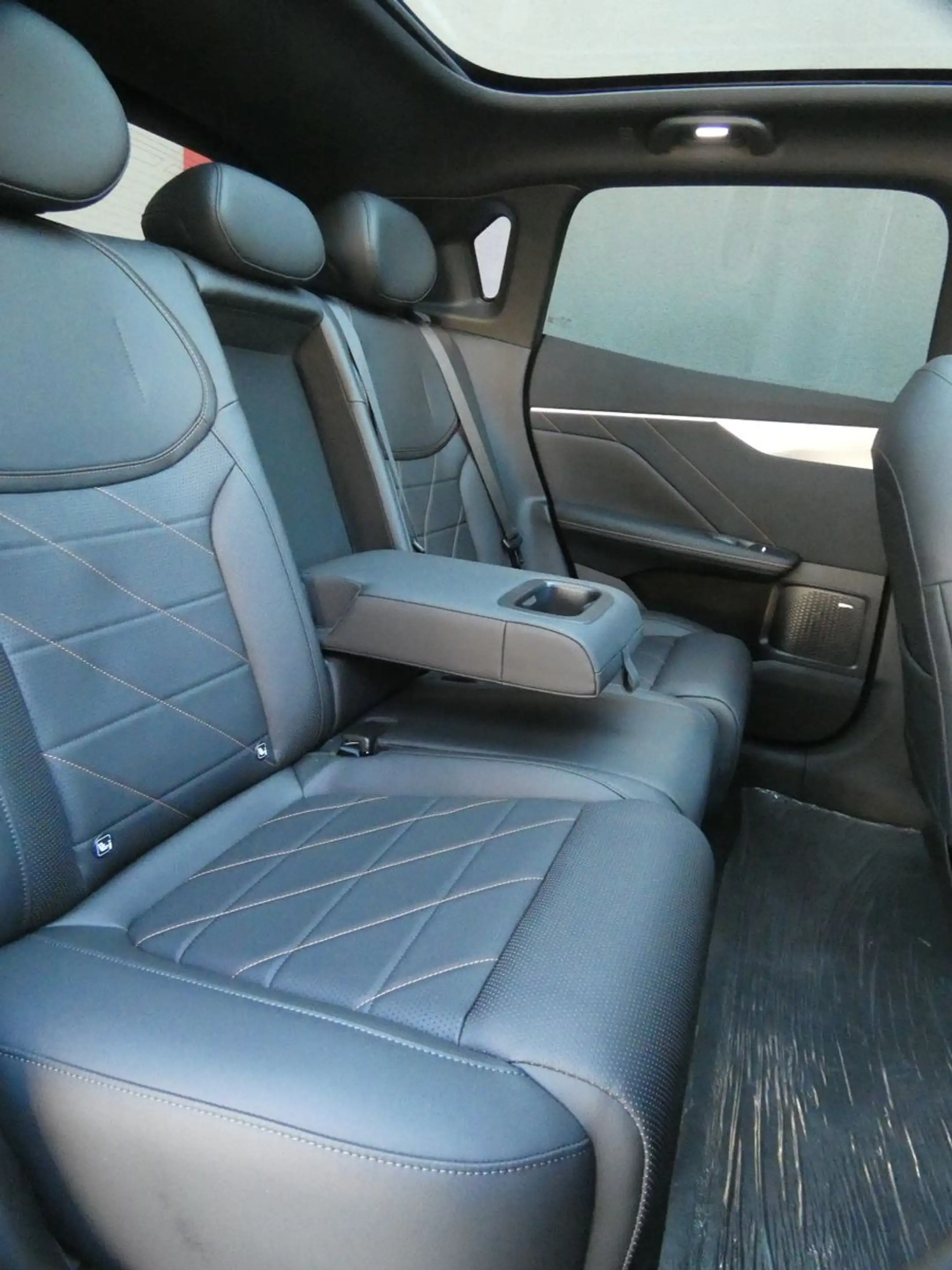 Changan Deepal S05 1.5 PHEV FWD Max/Panoramadach/18"LMF — photo 16