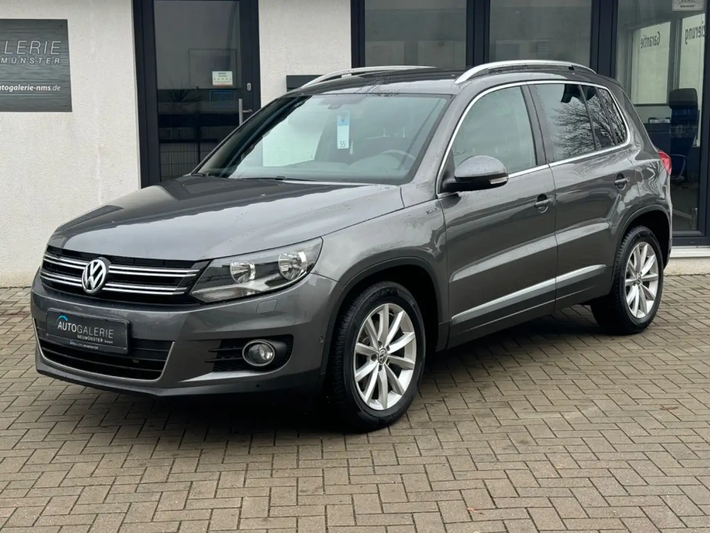 Volkswagen Tiguan 2.0 TDI°Lounge Sport°AHK°Kamera°Sitz-Hzg Grau - 1