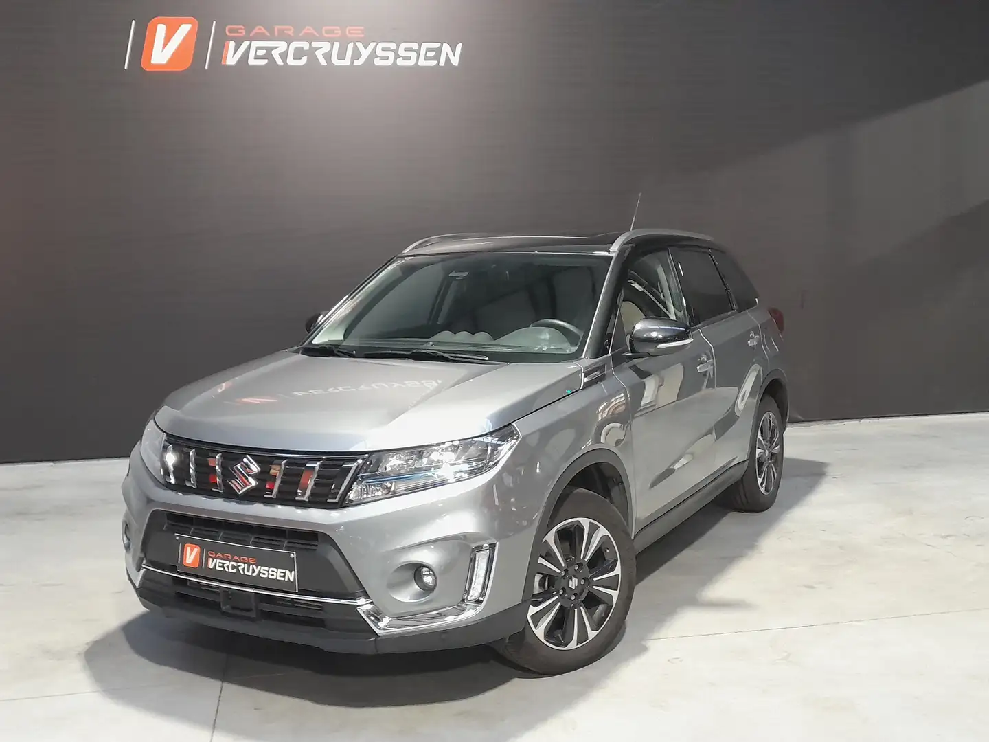 Suzuki Vitara Vitara 1.4 Boosterjet Hybrid GLX  Schuifdak Grijs - 1