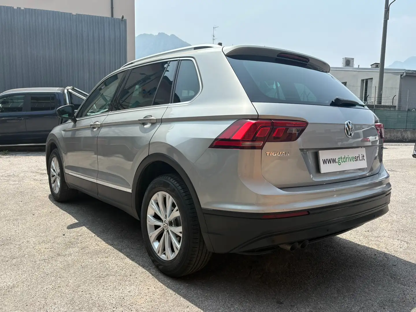 Volkswagen Tiguan Tiguan 2.0 tdi Advanced 4motion 150cv dsg BUSINNES Argent - 2