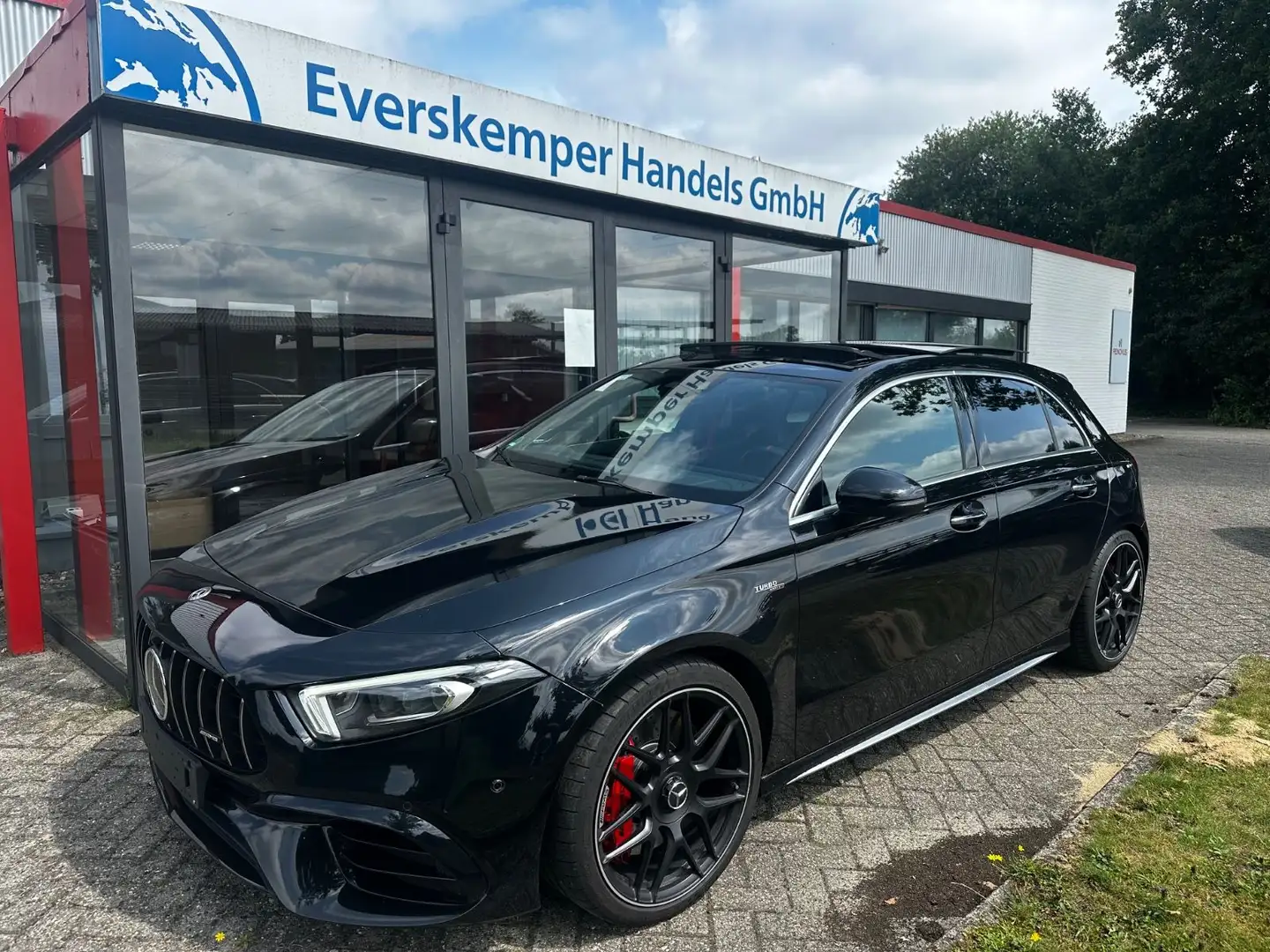 Mercedes-Benz A 45 AMG A 45 S AMG 4Matic /PANO/ DRIVERS PACK. /HEAD-UP Schwarz - 1
