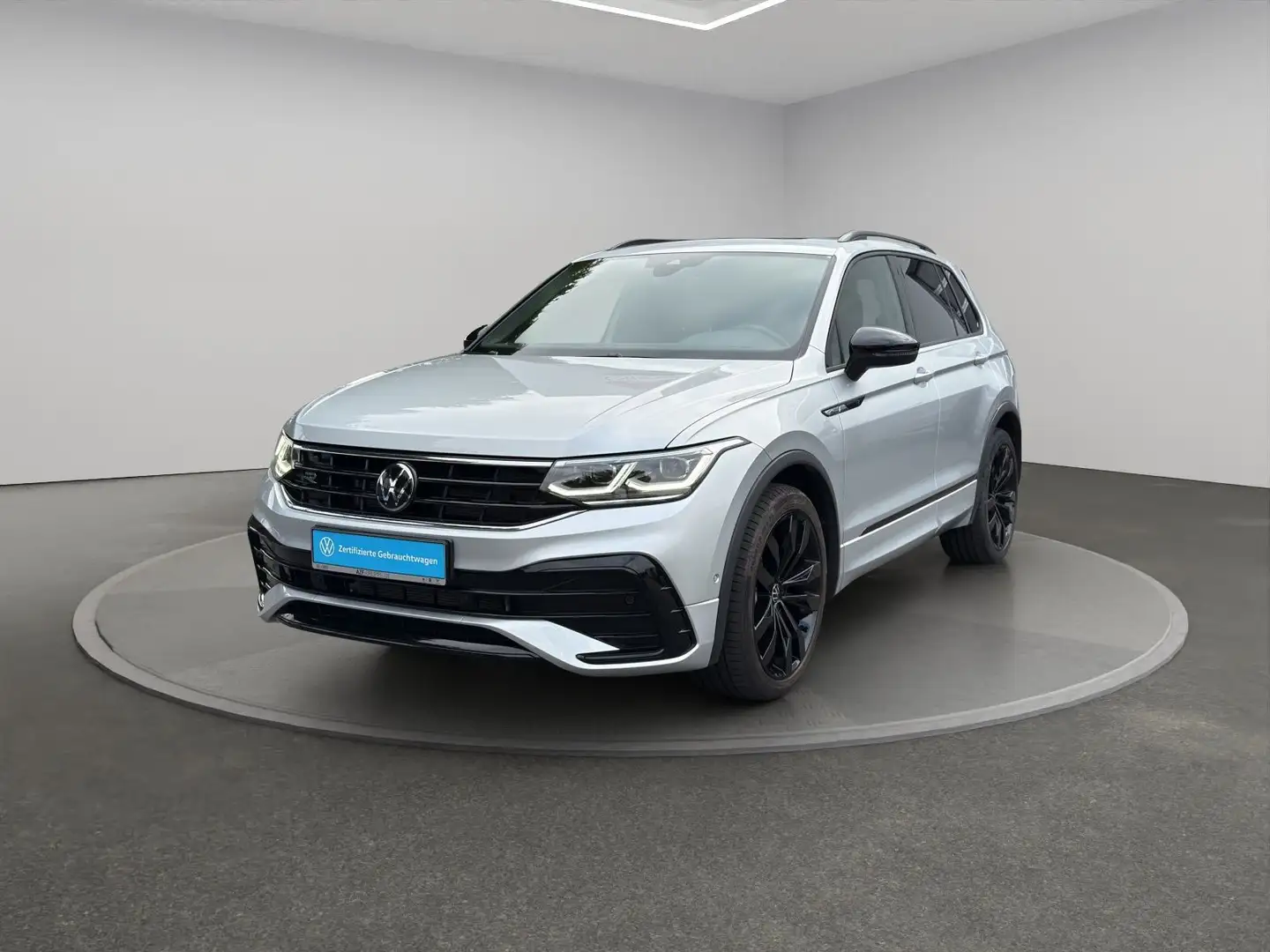 Volkswagen Tiguan 2.0 TDI 4Mot. DSG R-Line AHK+PANO+MATRIX- Silber - 2