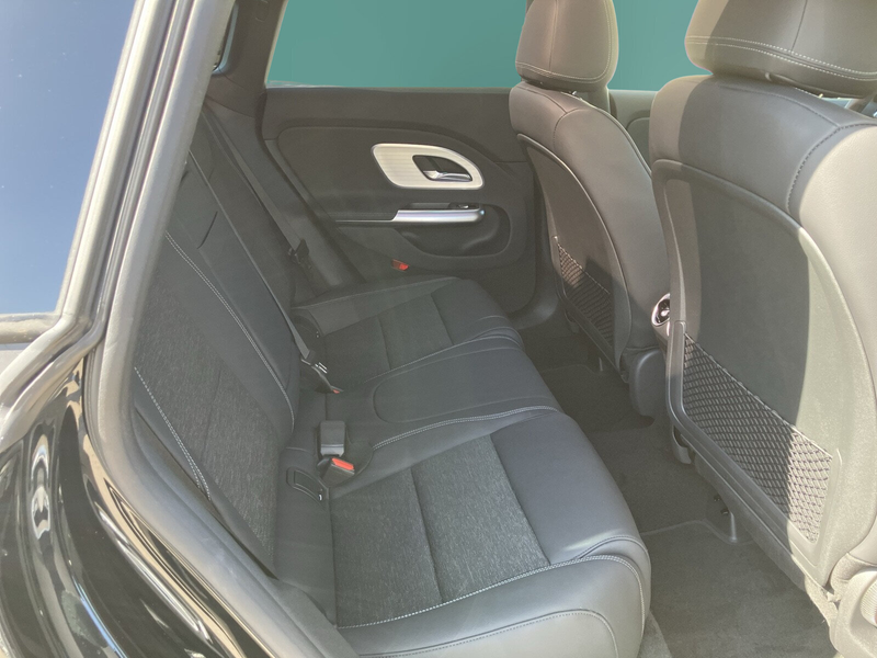 Mercedes-Benz CLA 180 CLA 180 Shooting Brake Progressive/Navi/Distronic — photo 12