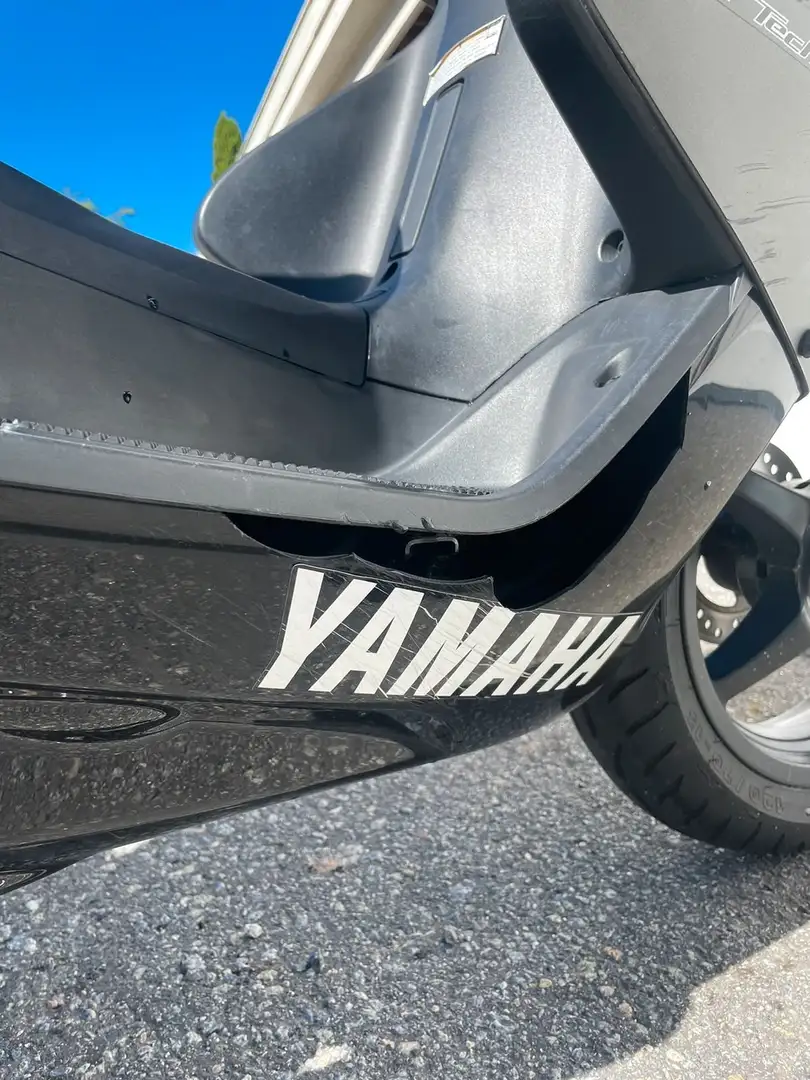 Yamaha Aerox Gris - 2
