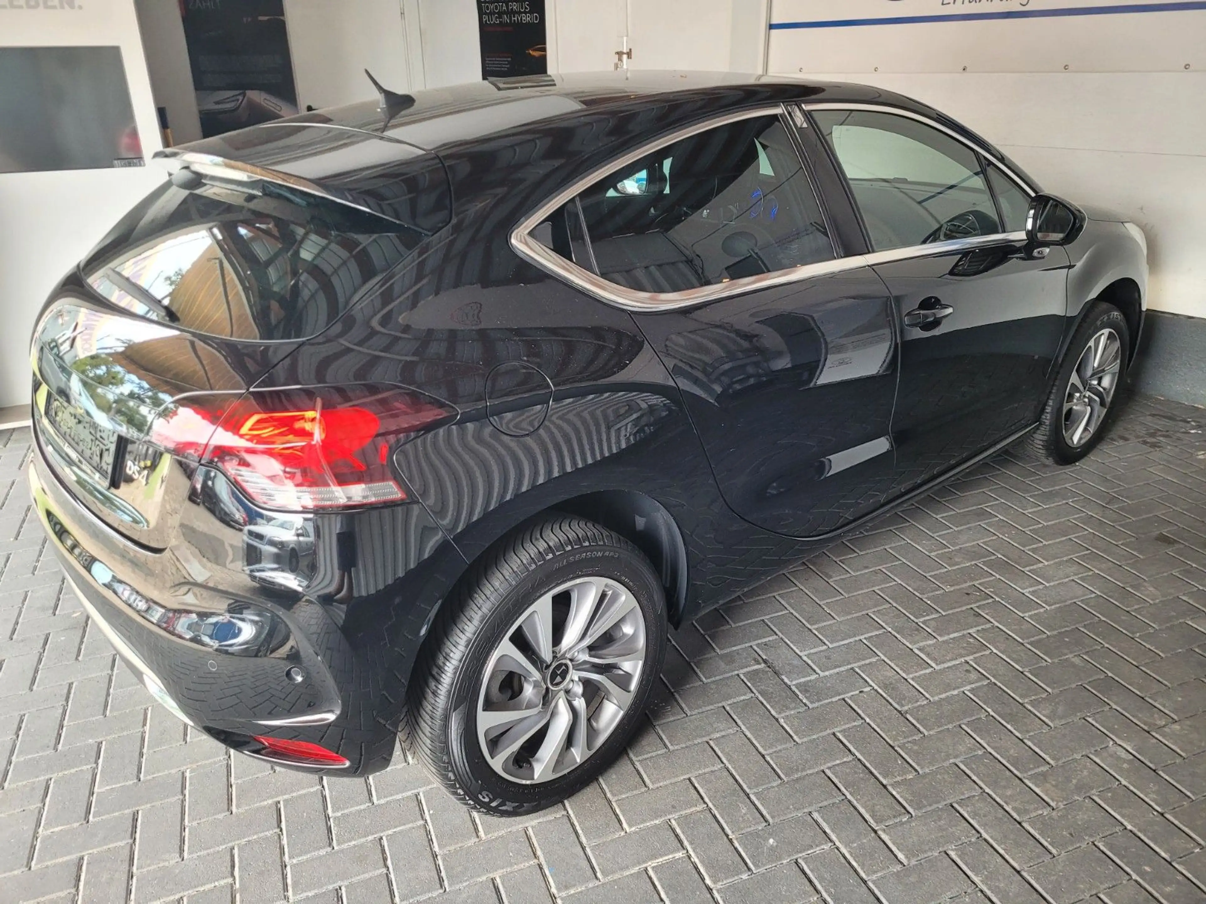 Citroen DS4 SoChic+sehr gepflegt*LED*SPORT SITZE*XENON* — photo 5