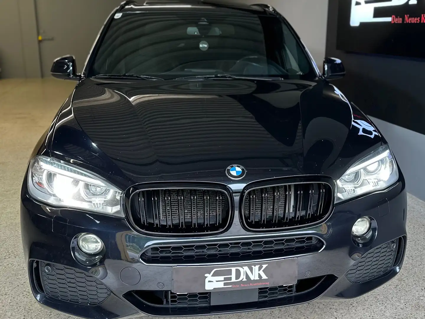 BMW X5 xDrive30D M-Paket|HeadUp|Pano|LED|Rückfahrk. Schwarz - 2