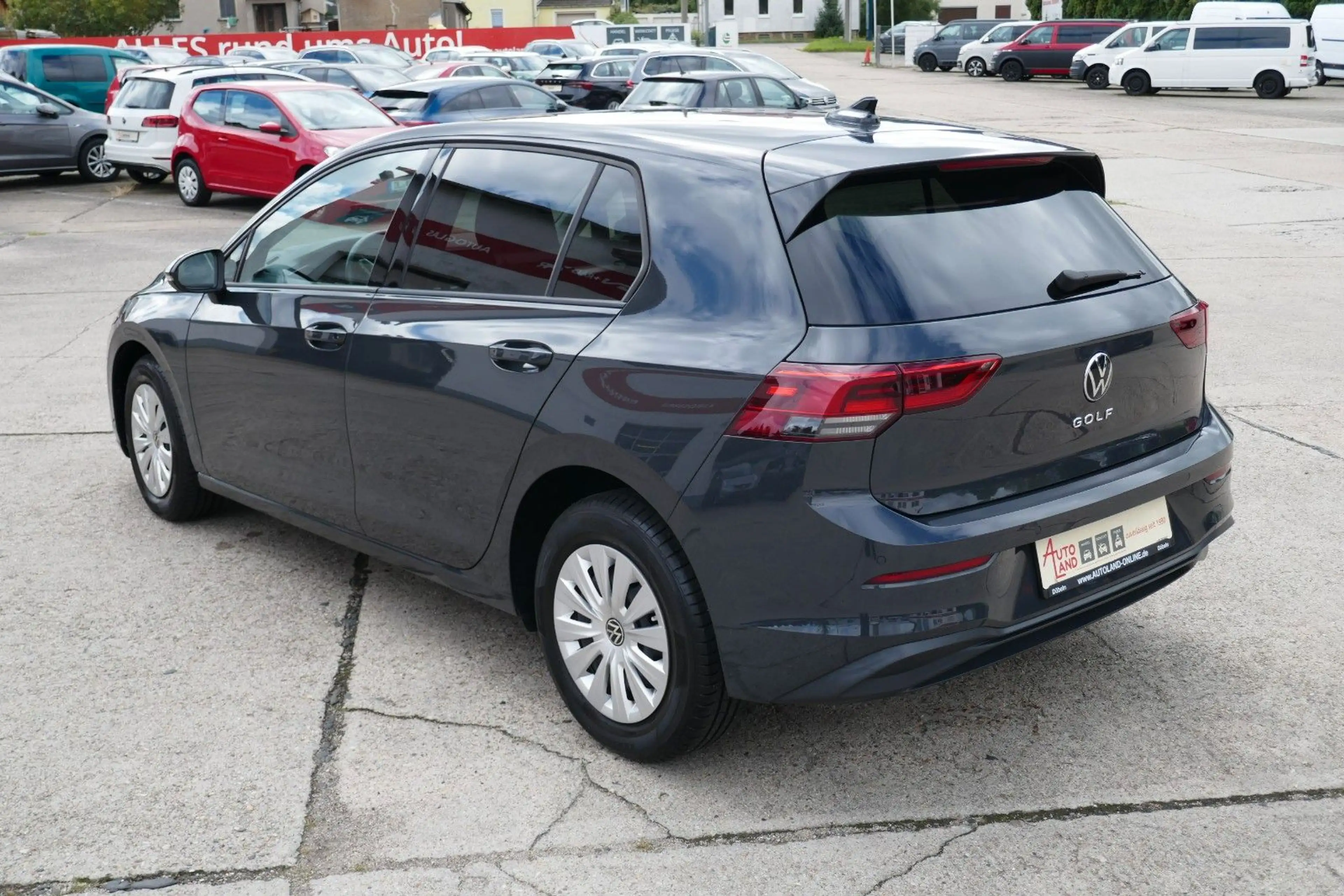 Volkswagen Golf VIII Lim. Lich+Sicht+Winterpaket+GRA+App — photo 4