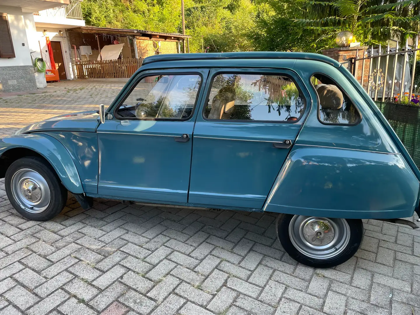 Citroen Dyane 602 Bleu - 2