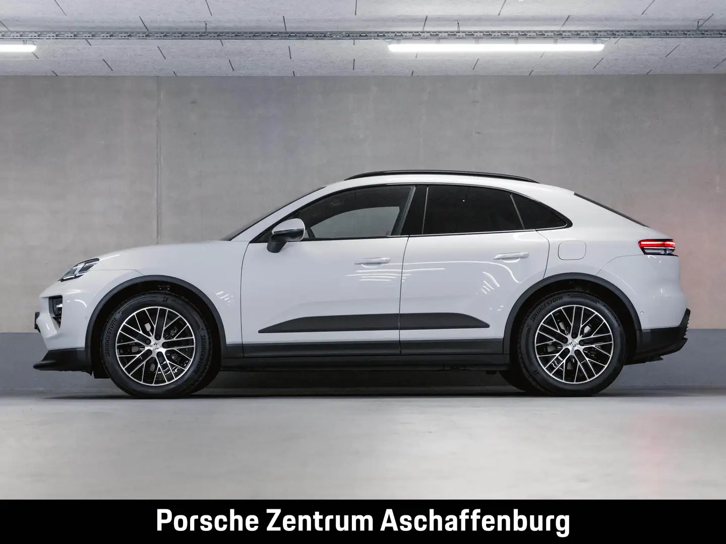 Porsche Macan jetzt leasen ohne Anz. ab mtl. 1128 € Grau - 2