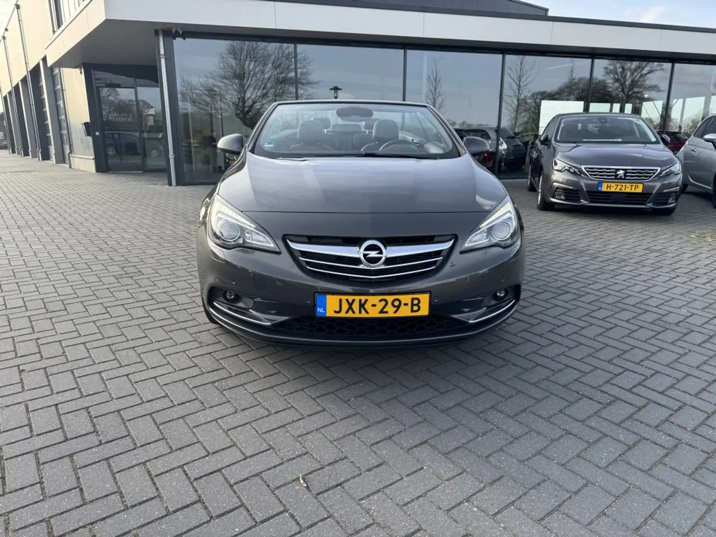 Opel Cascada 1.6 Turbo Cosmo MET NIEUWE MOTOR!!! Gris - 2