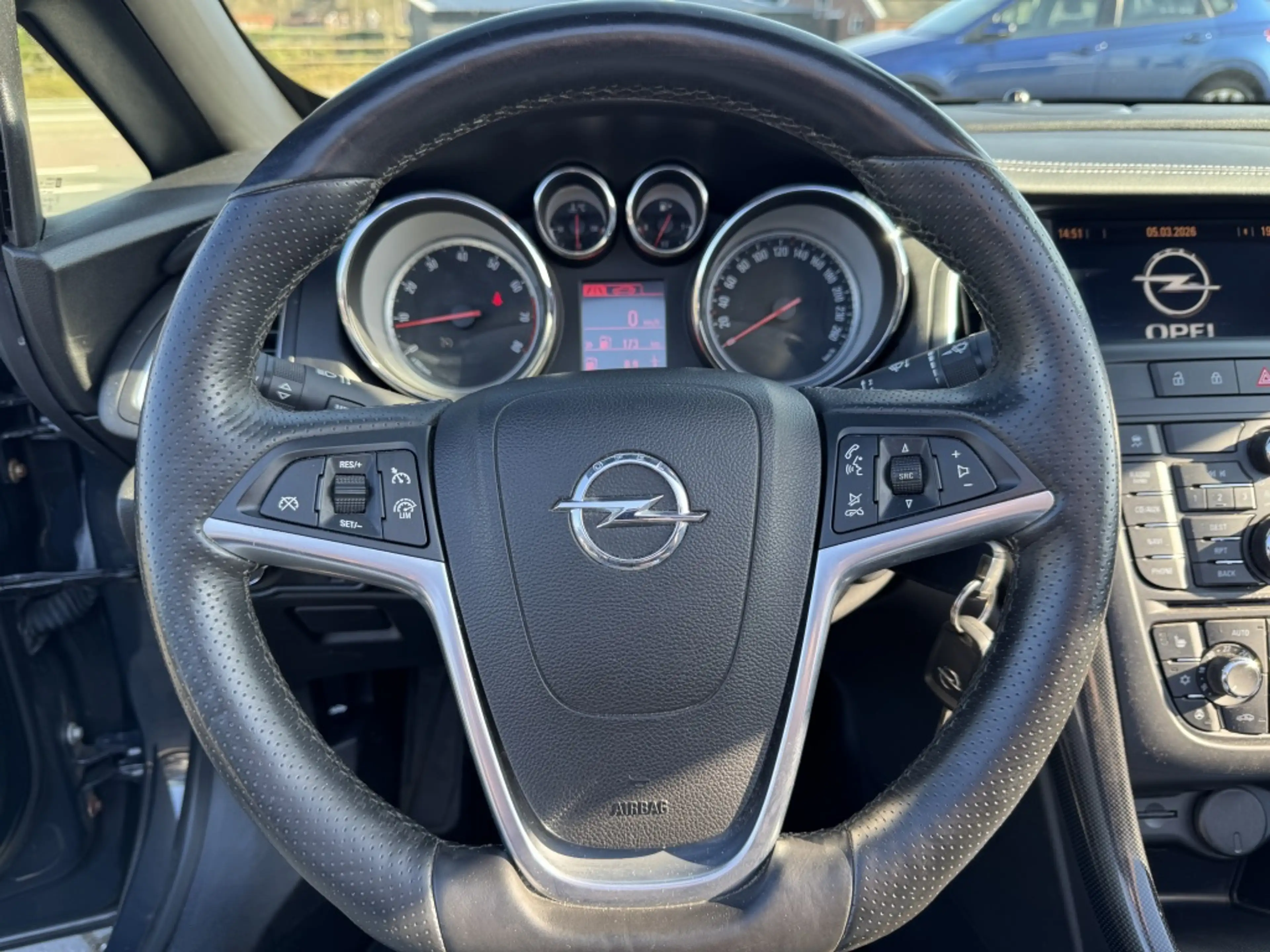 Opel Cascada 1.6 Turbo Cosmo MET NIEUWE MOTOR!!! — photo 12