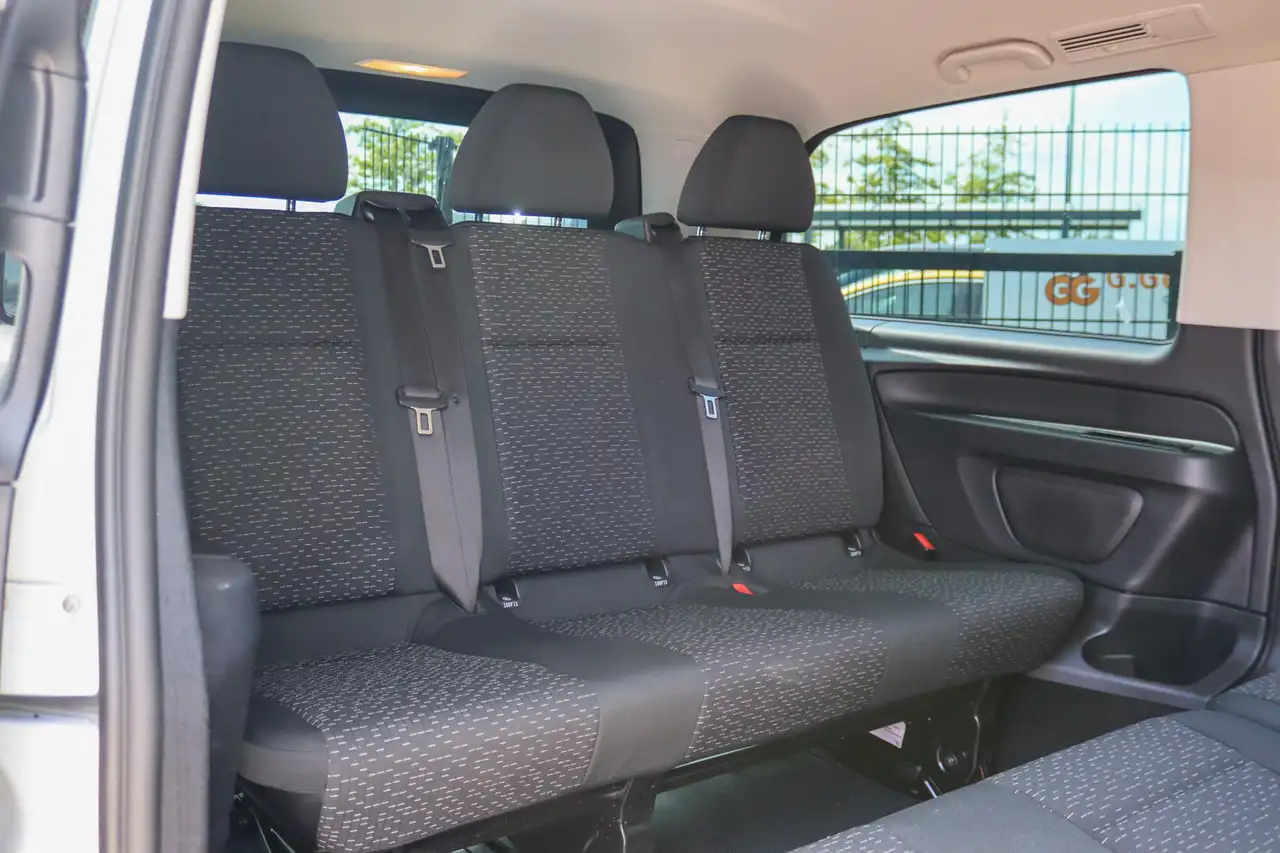 Mercedes-Benz Vito eVito Tourer PRO L2 90 kWh 9-Persoons, DAB, Cruise, миниатюра 26