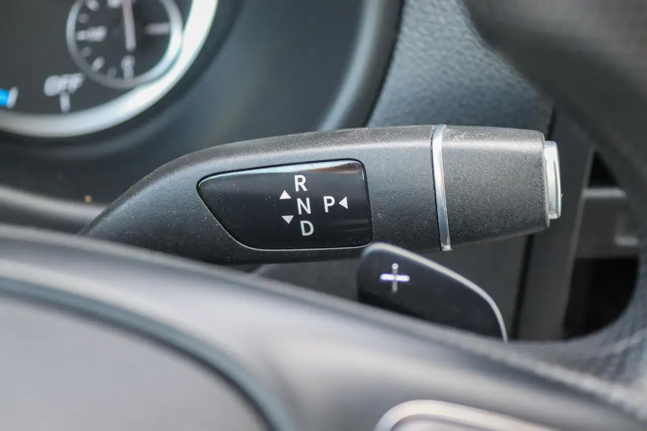 Mercedes-Benz Vito eVito Tourer PRO L2 90 kWh 9-Persoons, DAB, Cruise, миниатюра 16
