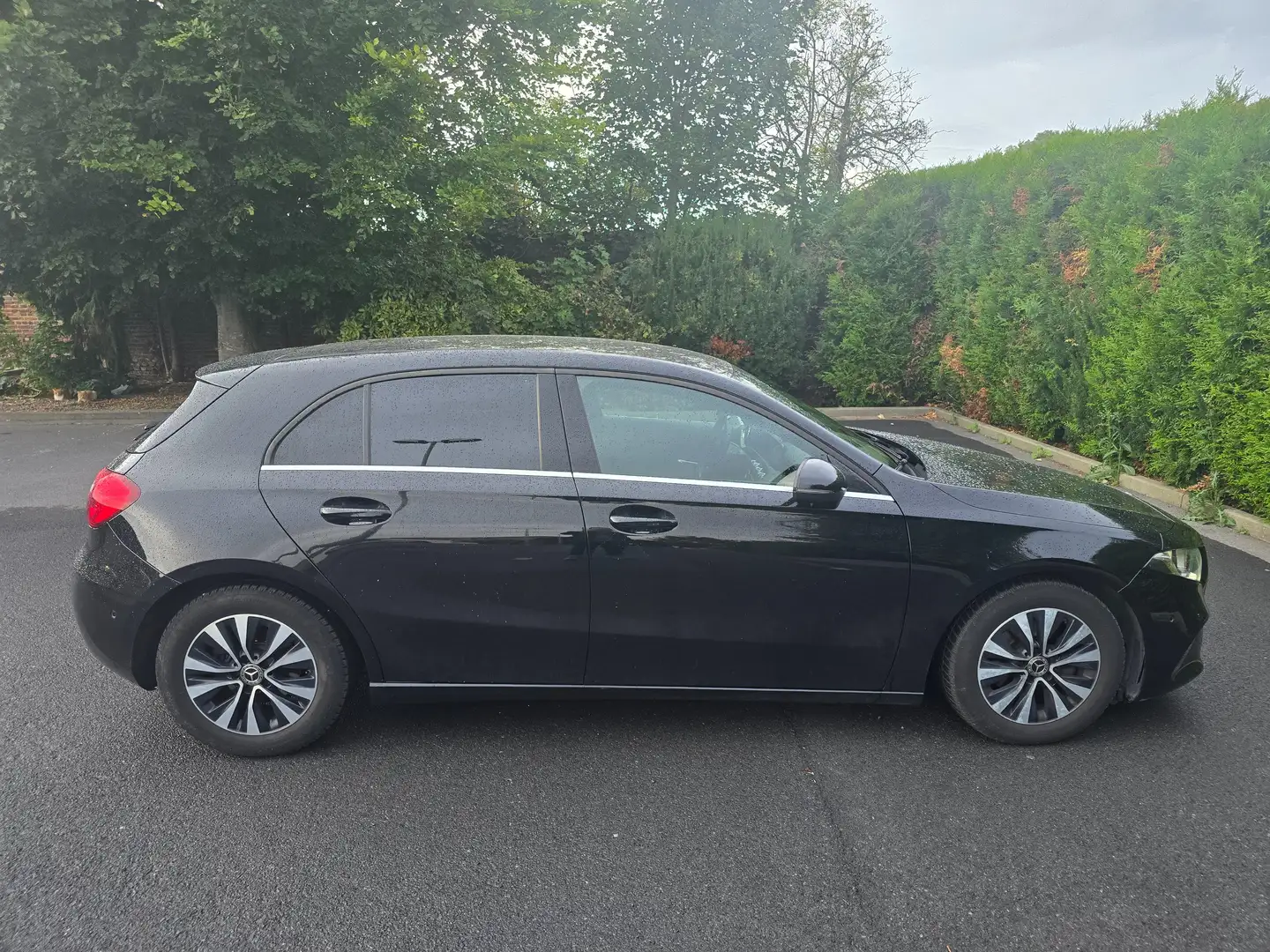 Mercedes-Benz A 180 Auto. Business Solution 12MOIS GARANTIE 0477245254 Noir - 2