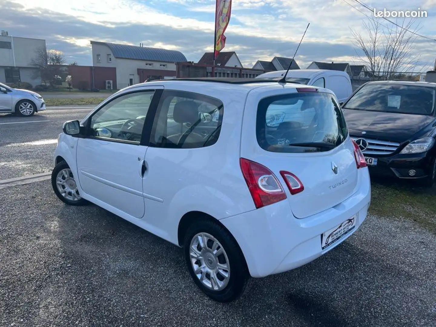 Renault Twingo 1.2 L 16V 75 CV - 2