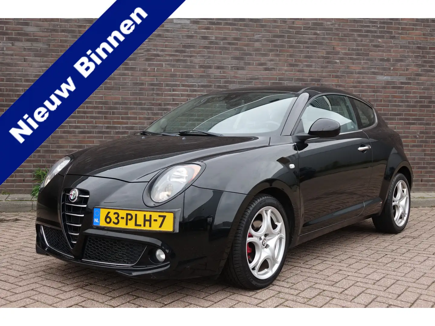Alfa Romeo MiTo 1.4 Turbo Distinctive, PDC, cruise control, ijskou Schwarz - 1