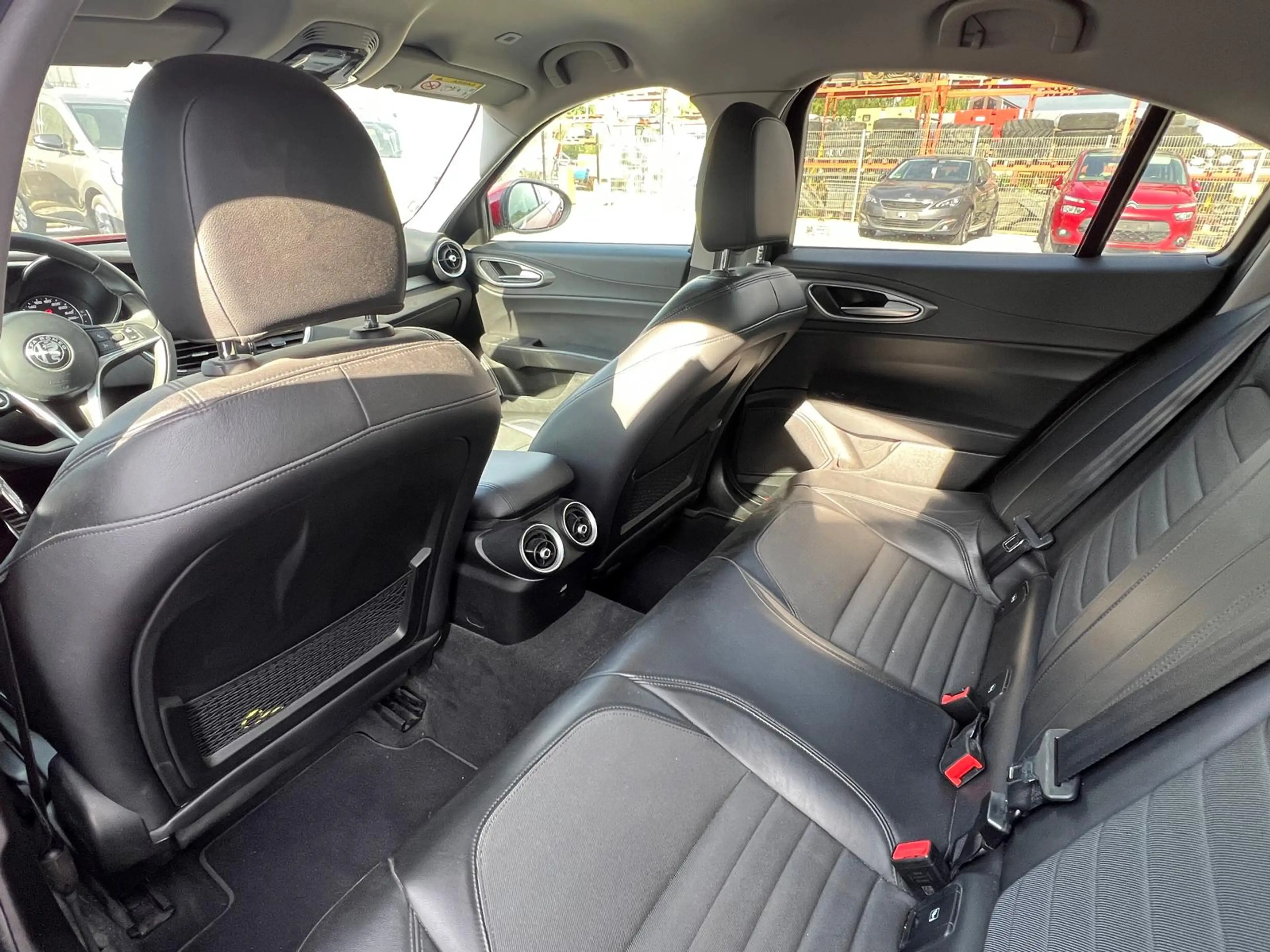 Alfa Romeo Giulia 2.2 JTDm Super // ✅MARCHAND-EXPORT✅ — photo 14
