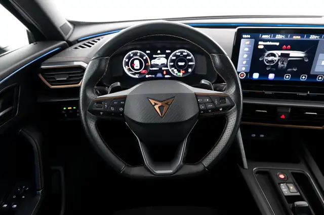 Cupra Formentor view 8