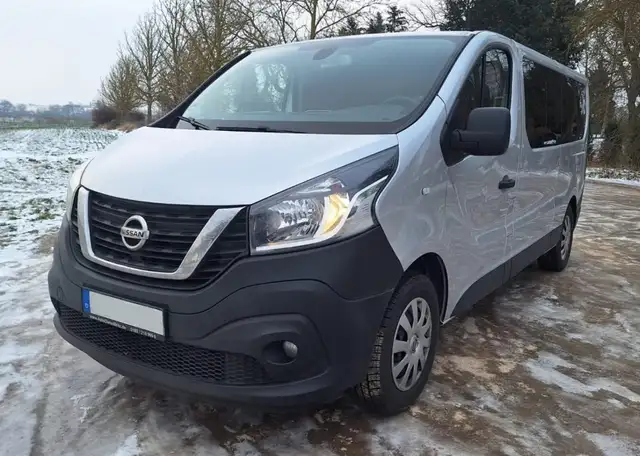 Nissan NV300 1.6 125cv 9POSTI PASSO LUNGO AGGIUNGERE IVA