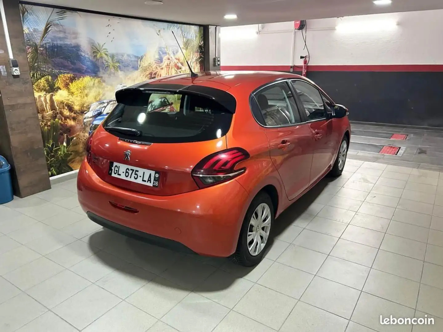 Peugeot 208 1.6 BlueHDi 75ch Allure Business S&S 5p Or - 2