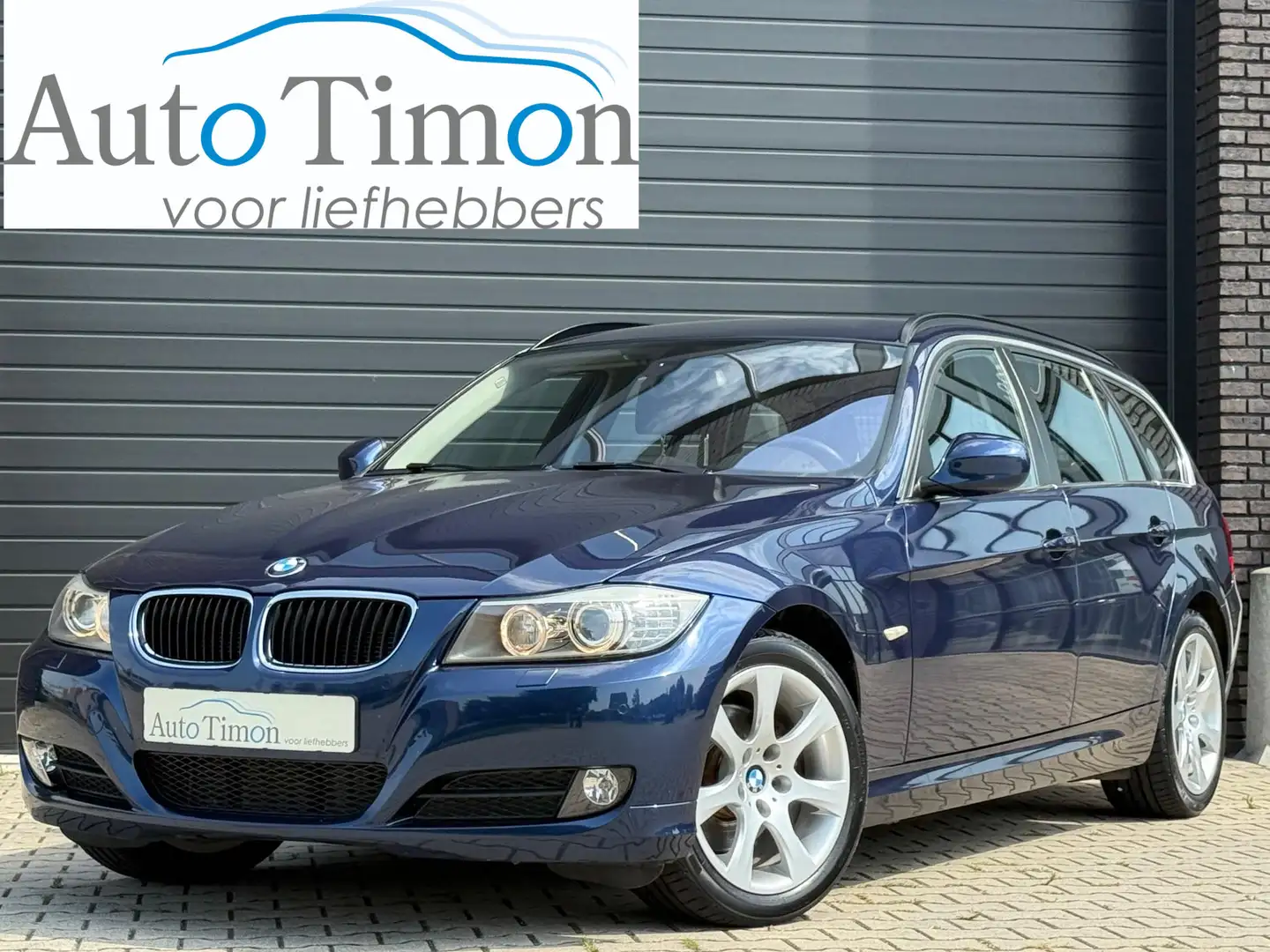 BMW 320 3-serie E91 LCI 320d Touring xDrive Business Line Bleu - 1