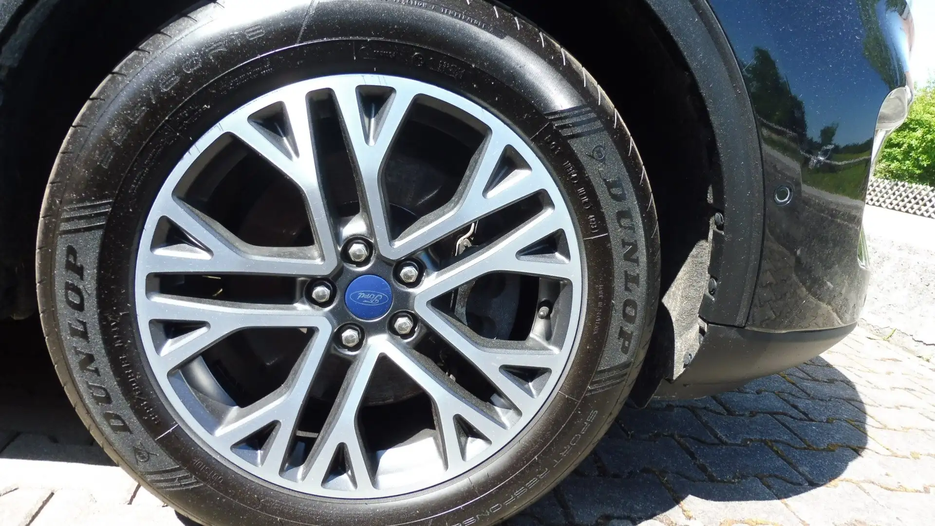 Ford Kuga Titanium X PHEV Schwarz - 2