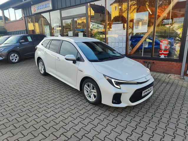 Suzuki Swace 1.8 Hybrid CVT Comfort+