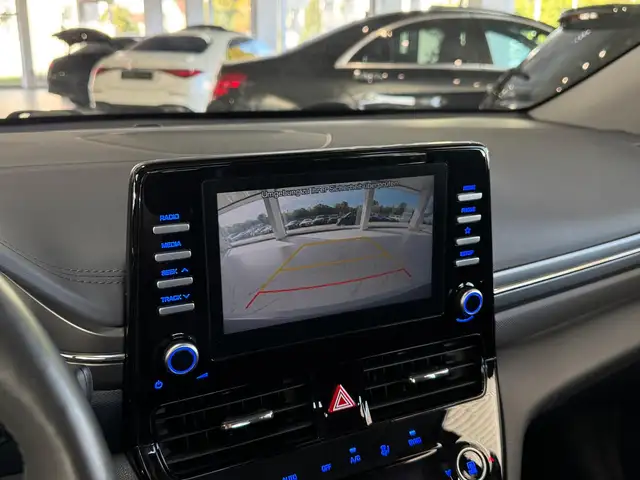 Hyundai IONIQ view 15