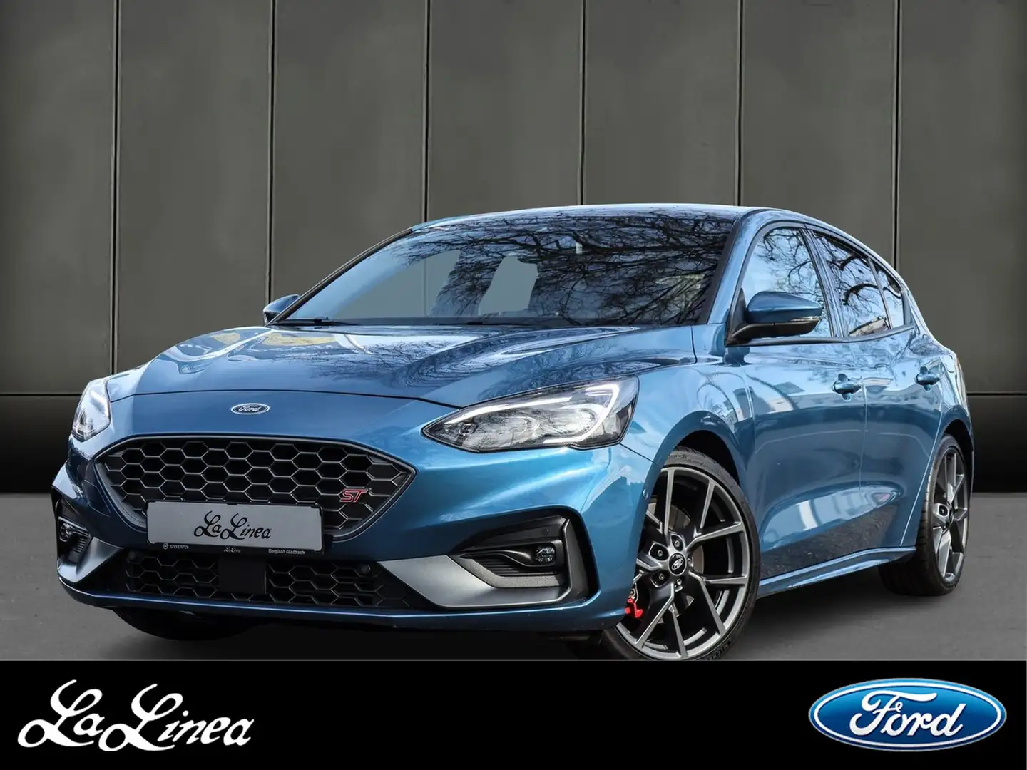 Ford Focus Lim. ST Bleu - 1