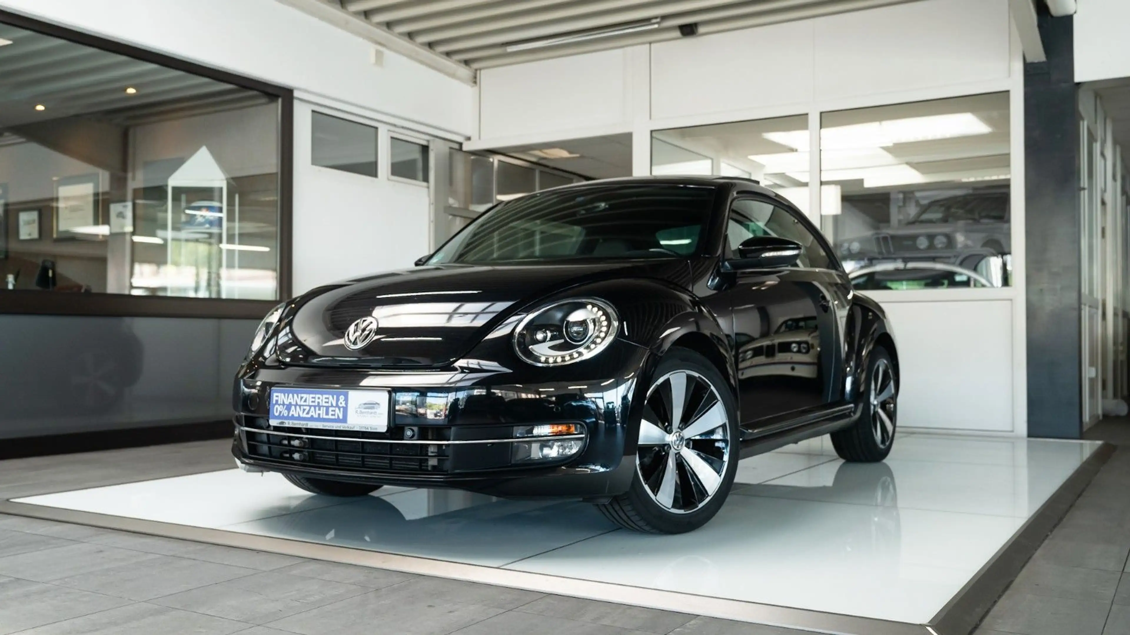 Volkswagen Beetle Lim. Sport BMT PanoDach NAVI uvm.
