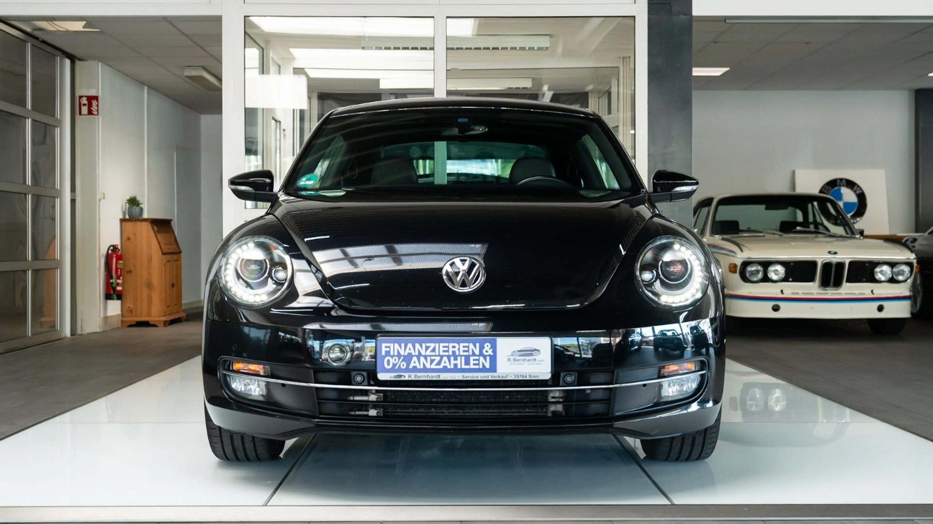 Volkswagen Beetle Lim. Sport BMT PanoDach NAVI uvm. — photo 4